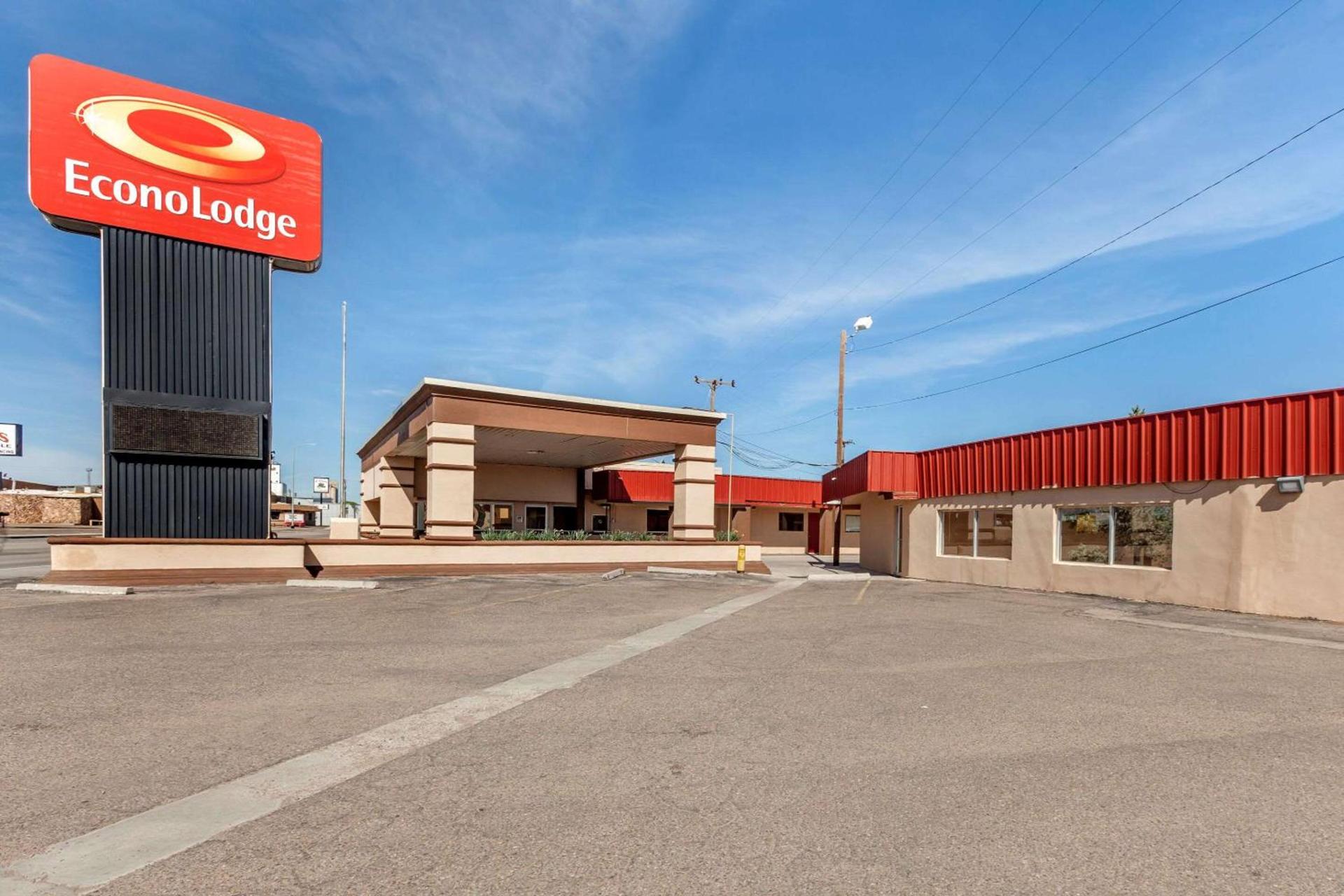 Econo Lodge Clovis photo 4