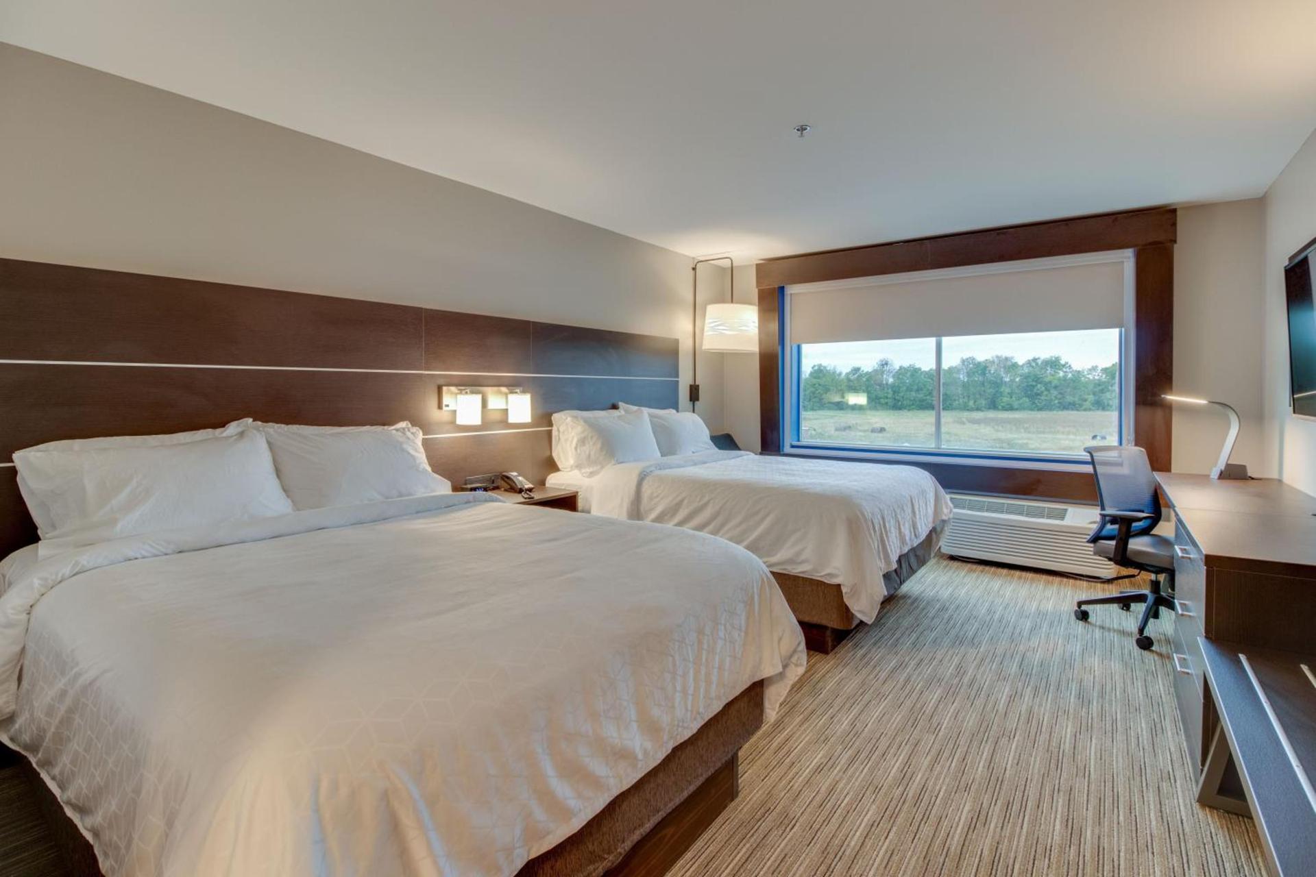Holiday Inn Express & Suites - Union City by IHG photo 38