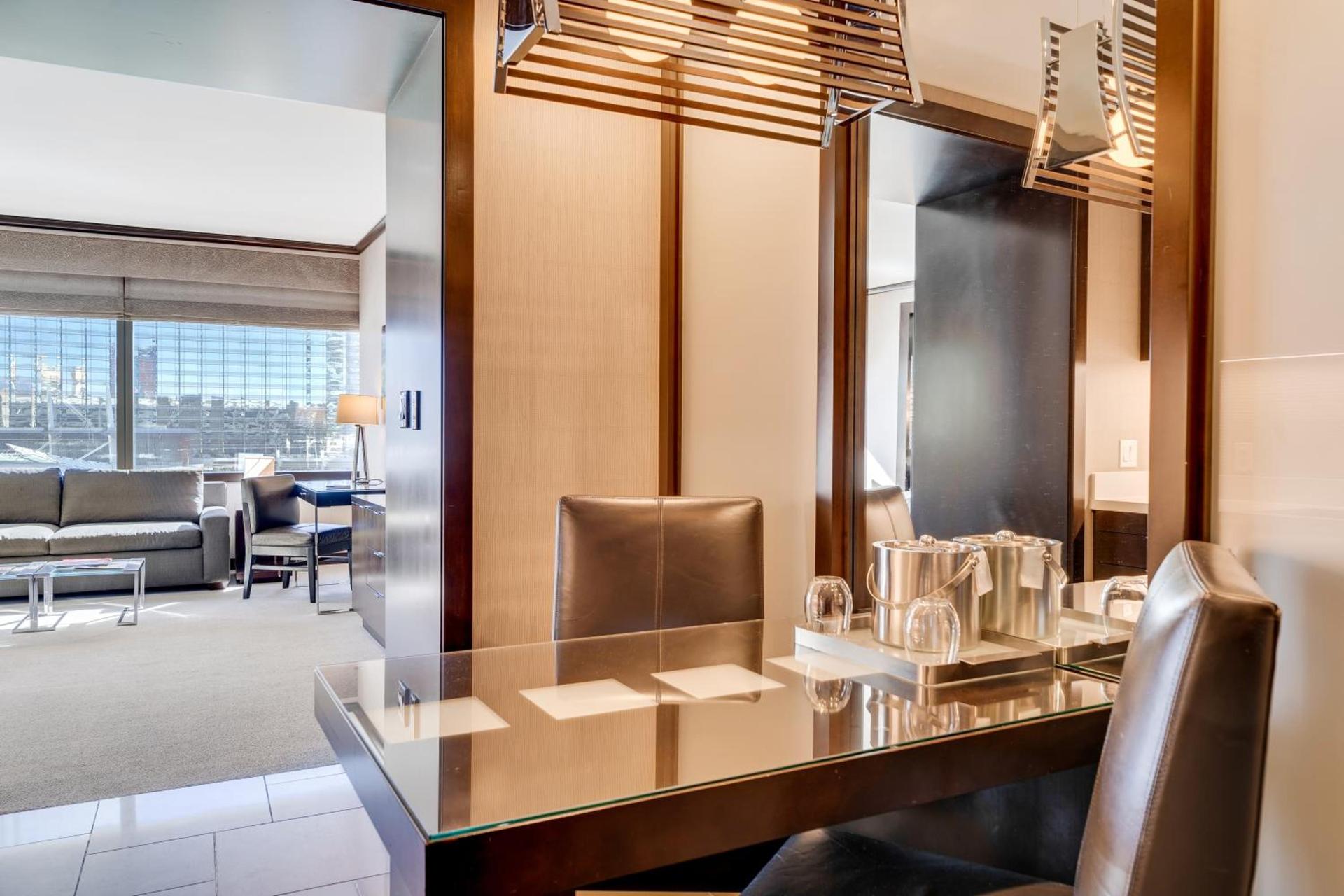 Jet Luxury at The Vdara photo 6