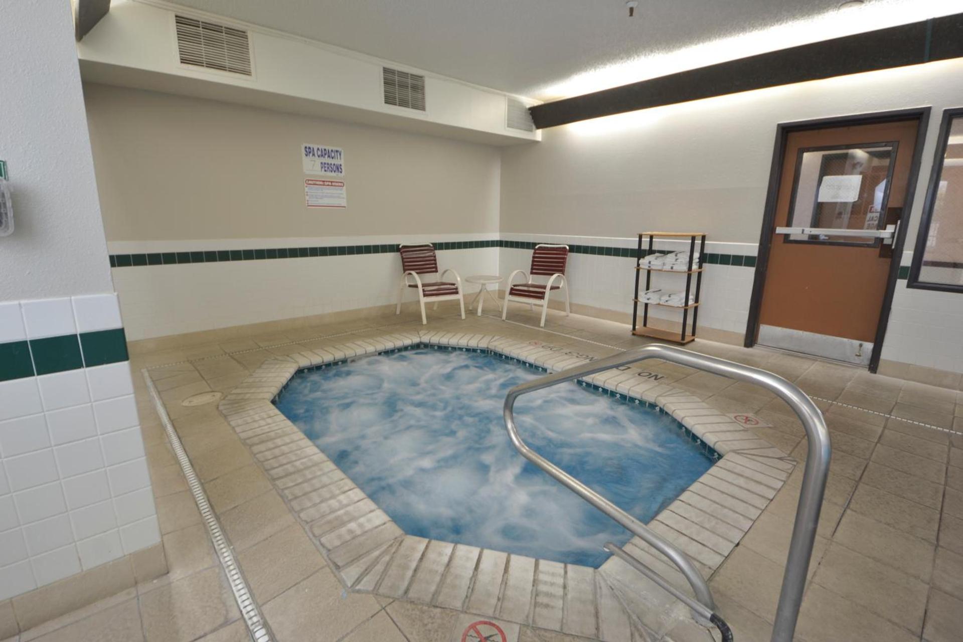 Days Inn & Suites by Wyndham Airport Albuquerque photo 8
