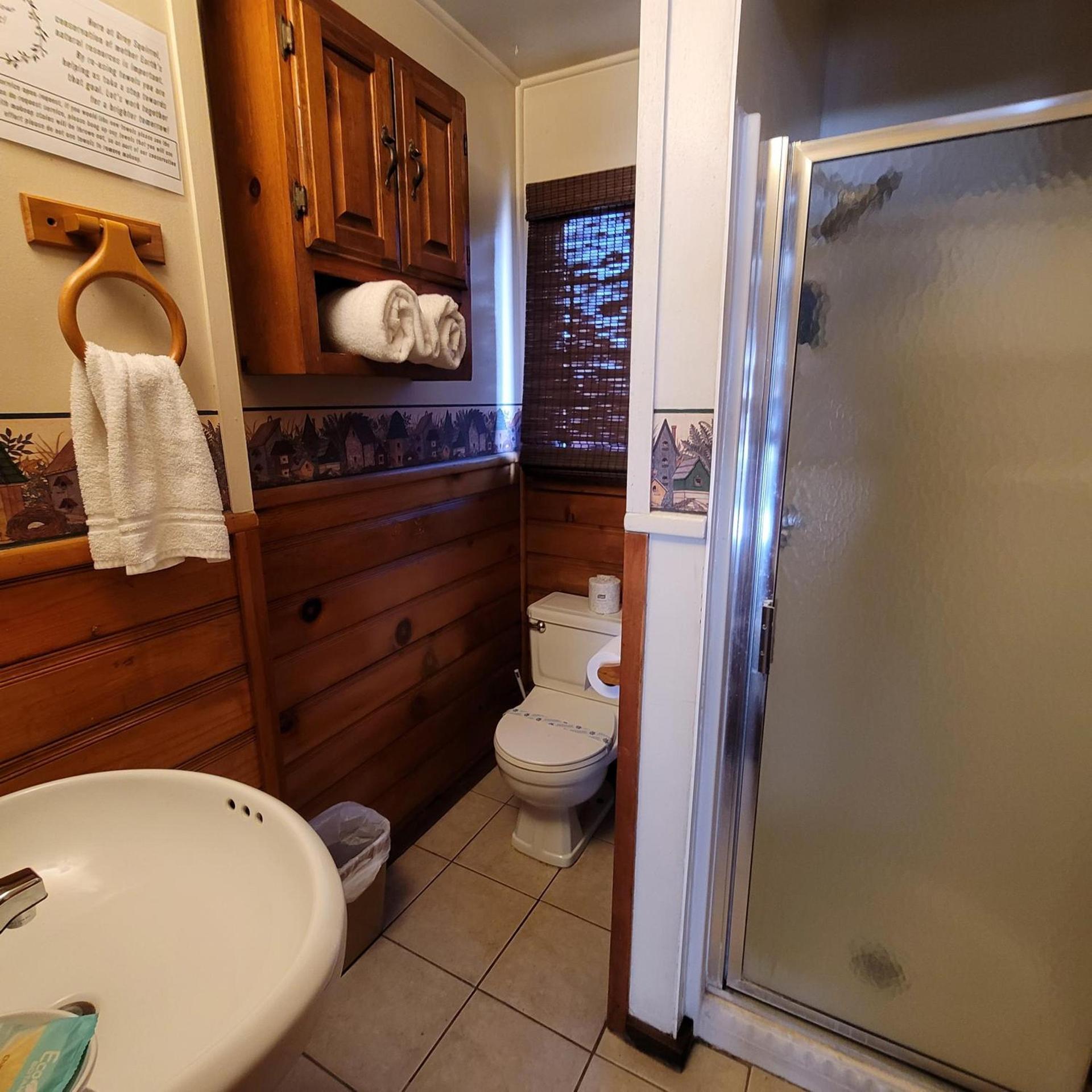 Grey Squirrel Resort photo 2