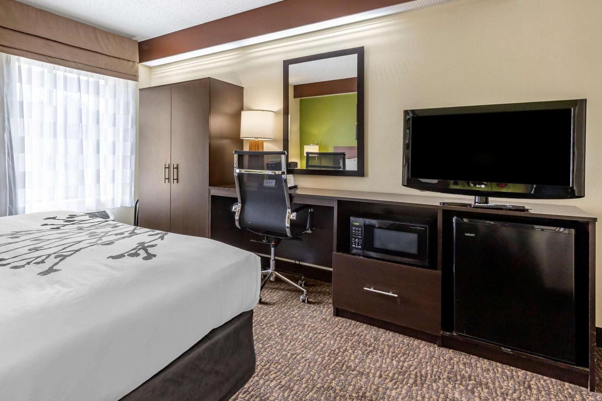 Sleep Inn Matthews-Charlotte photo 8