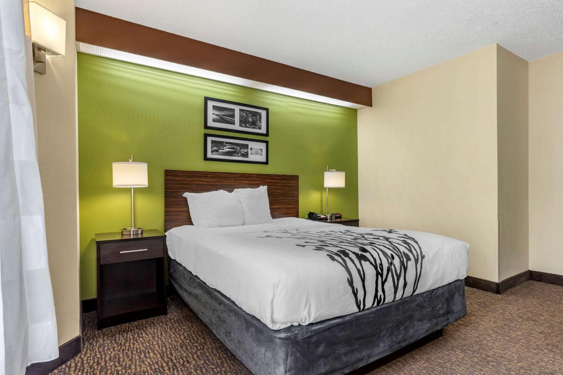 Sleep Inn Matthews-Charlotte photo 10