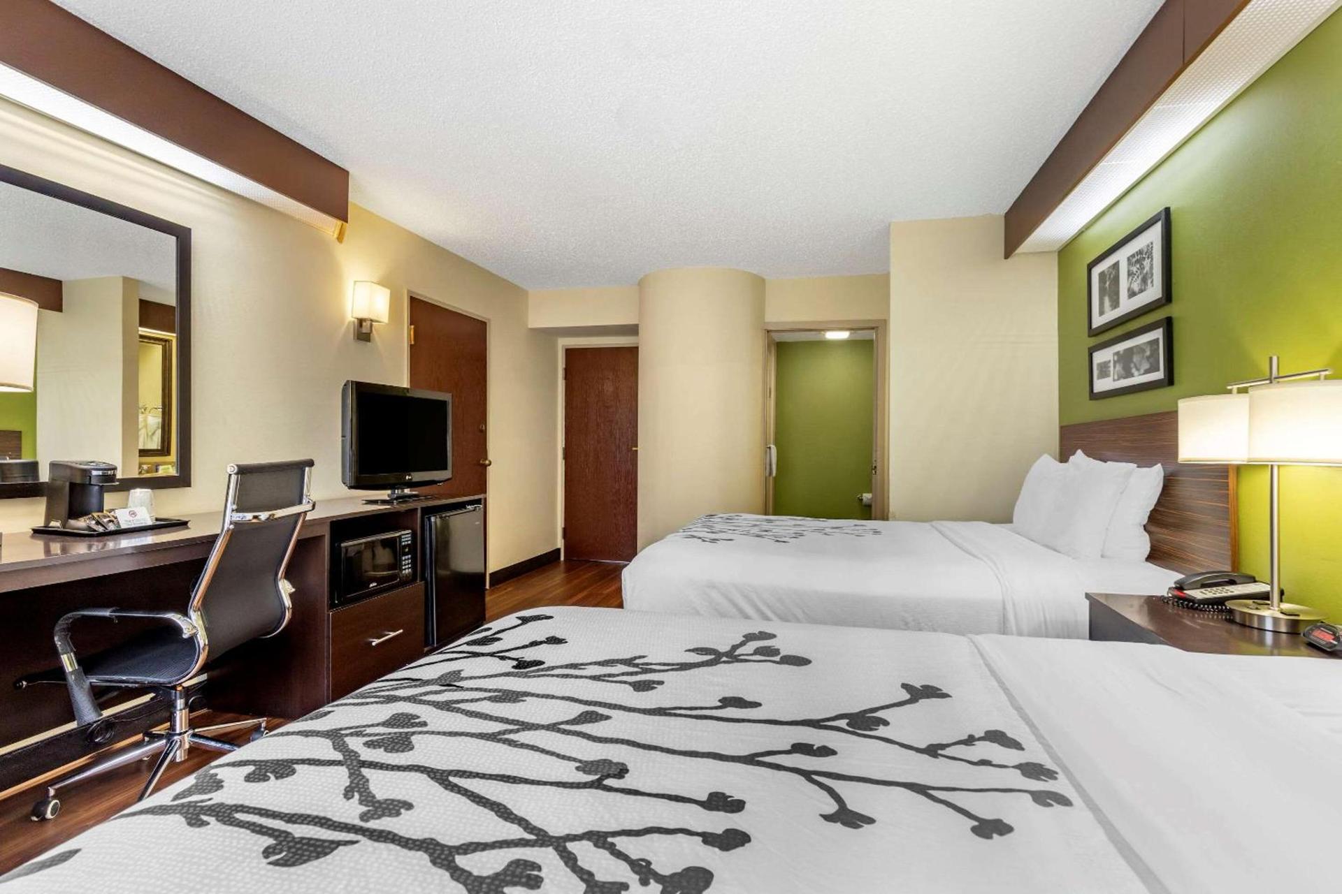 Sleep Inn Matthews-Charlotte photo 23