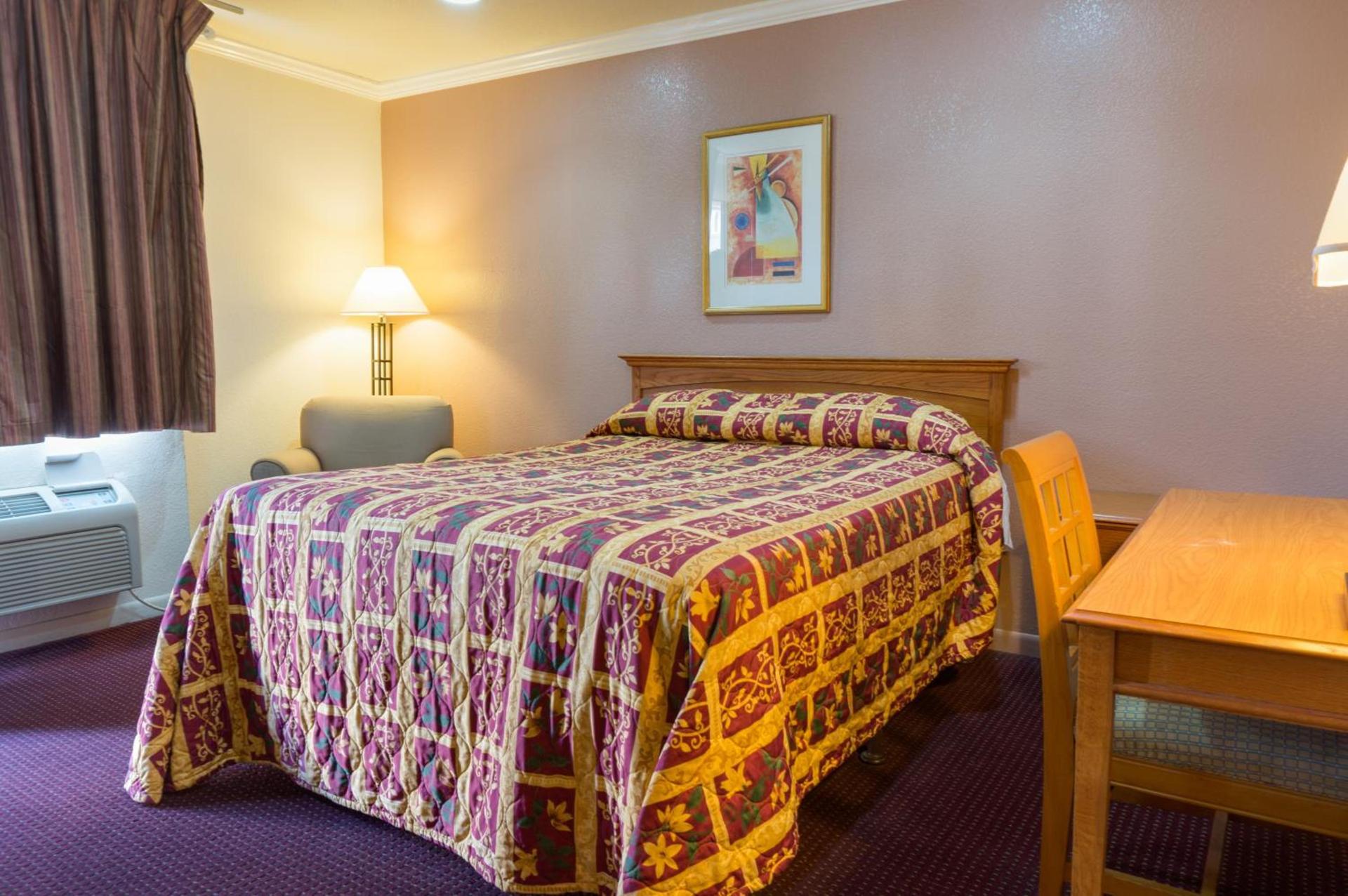 Mission Motel photo 5