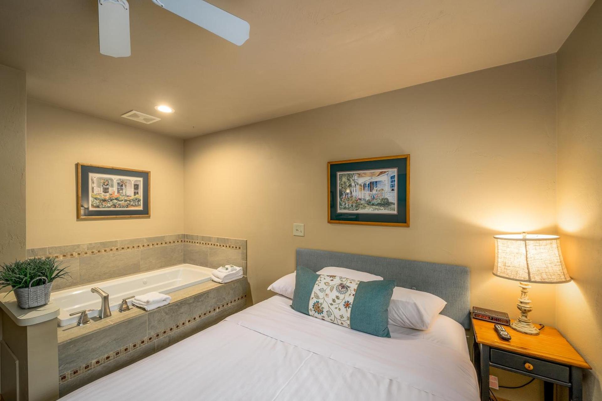 Somerset Inn & Suites photo 54
