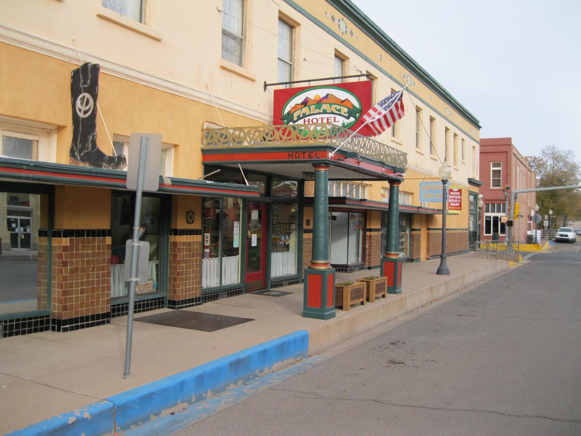 Historic Palace Hotel — hotel in Silver City
