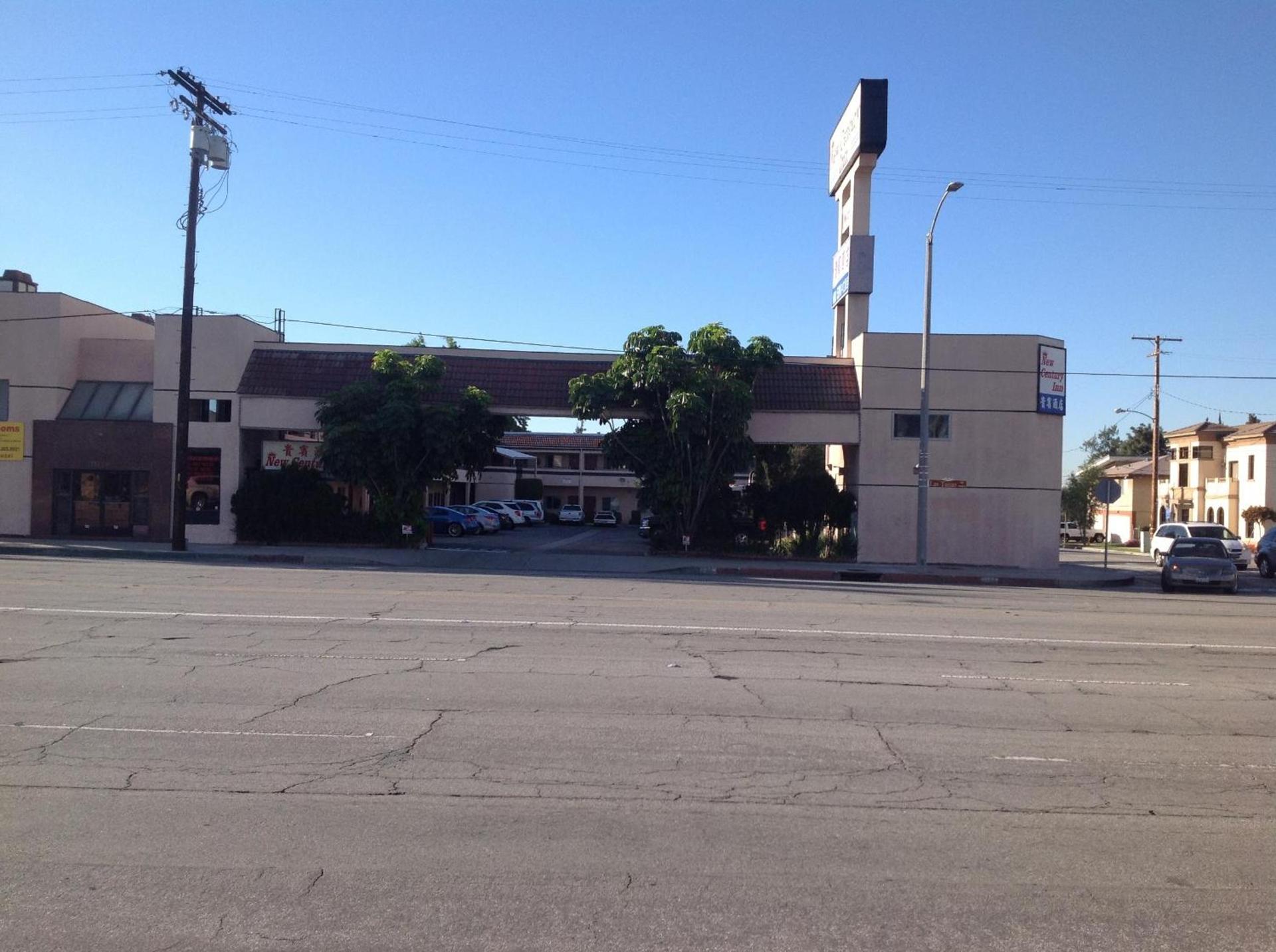 New Century Inn photo 11