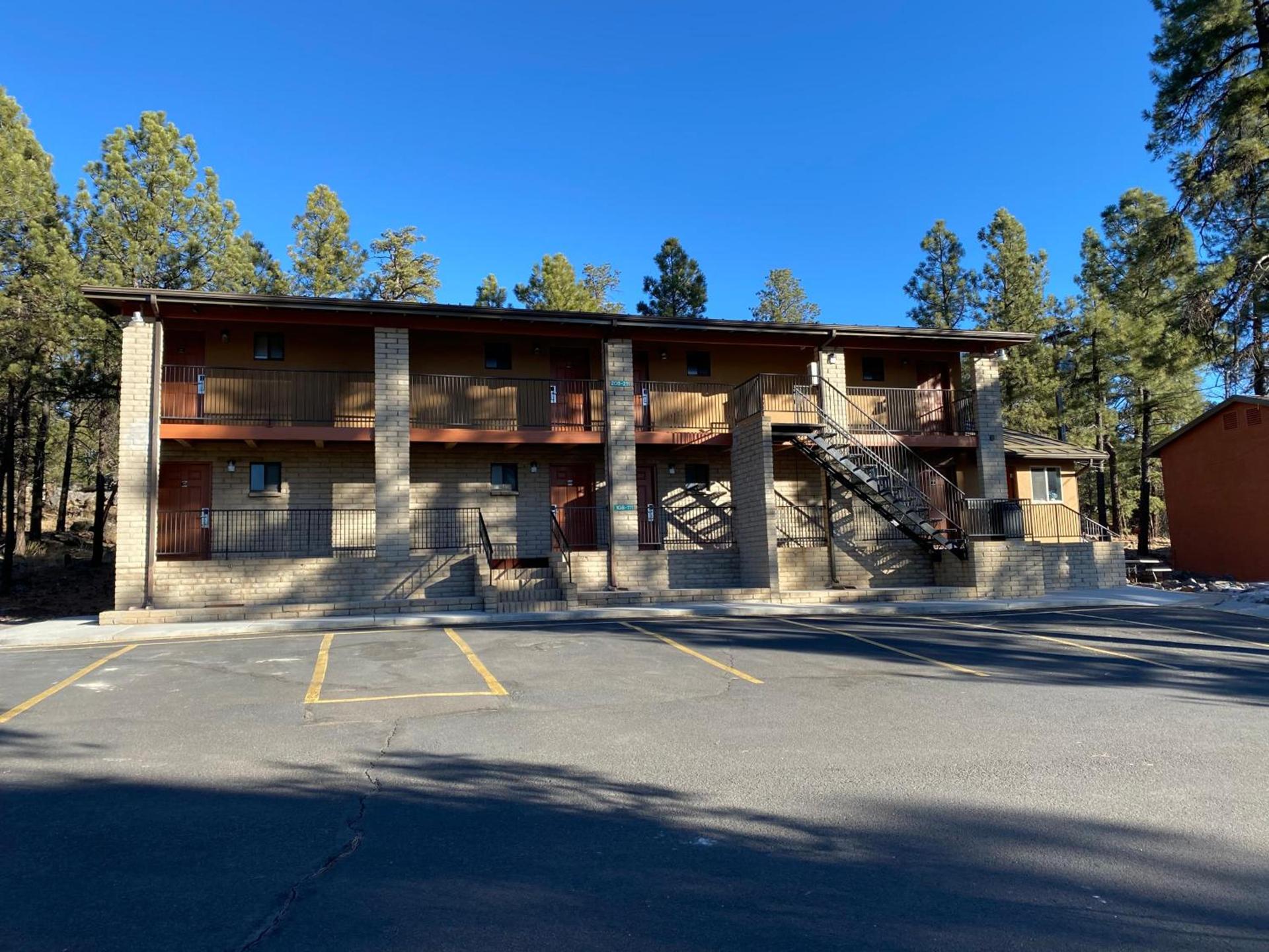 Motel In The Pines photo 4