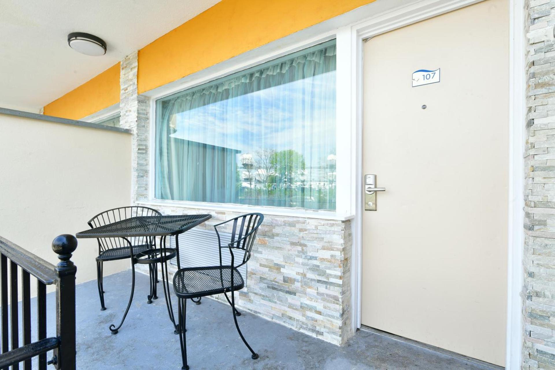 The Freeport Inn and Marina photo 5