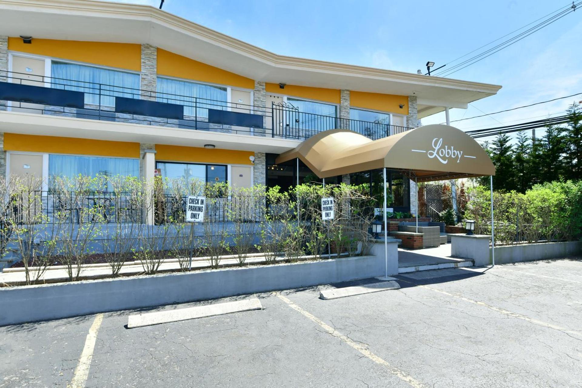 The Freeport Inn and Marina photo 2