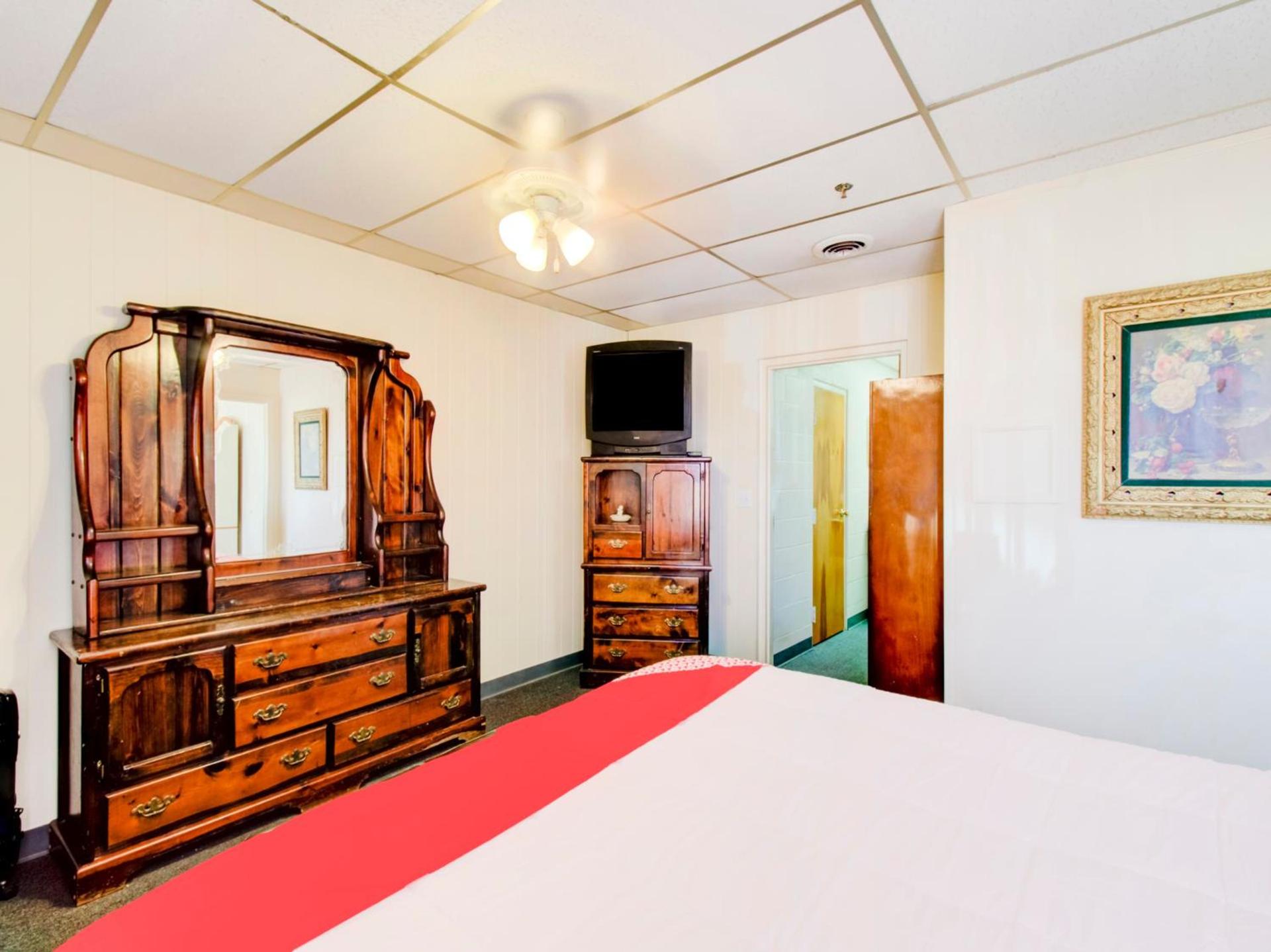 OYO Hotel Drumright I-44 OK photo 18