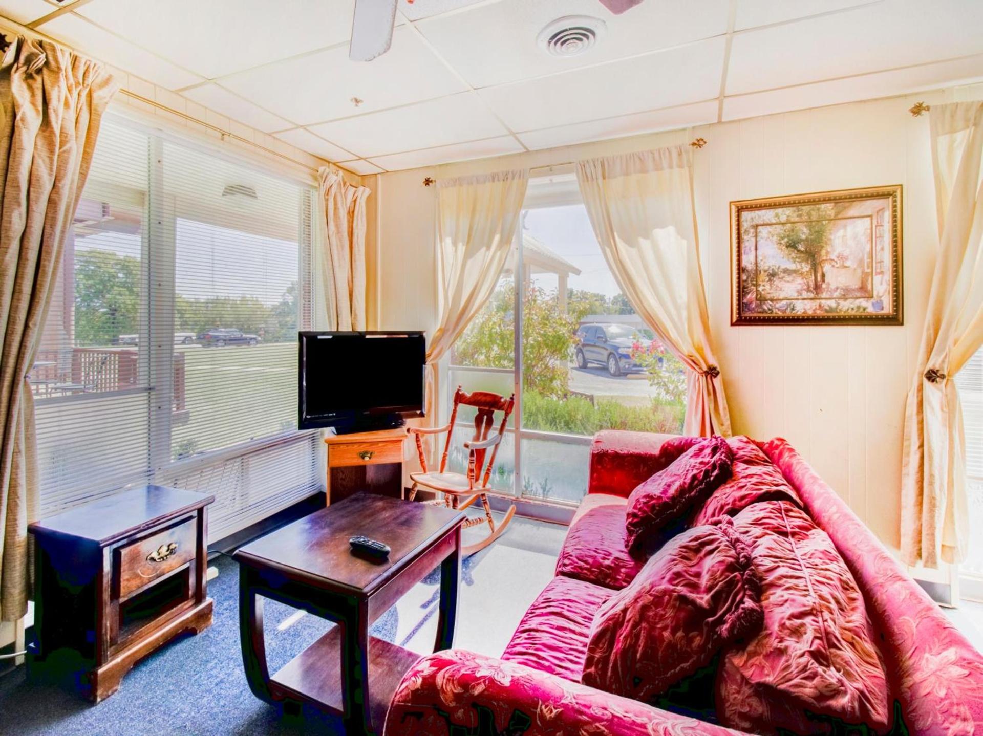 OYO Hotel Drumright I-44 OK photo 53