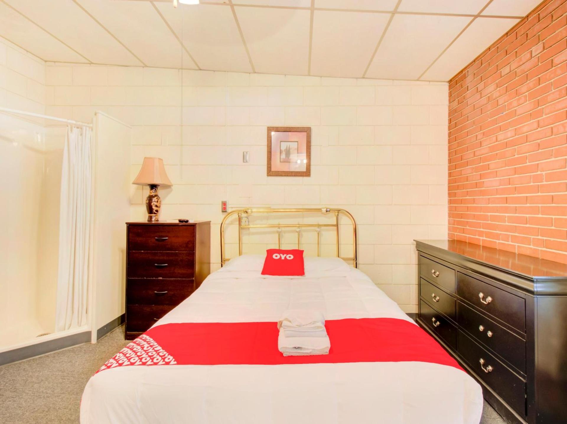 OYO Hotel Drumright I-44 OK photo 4