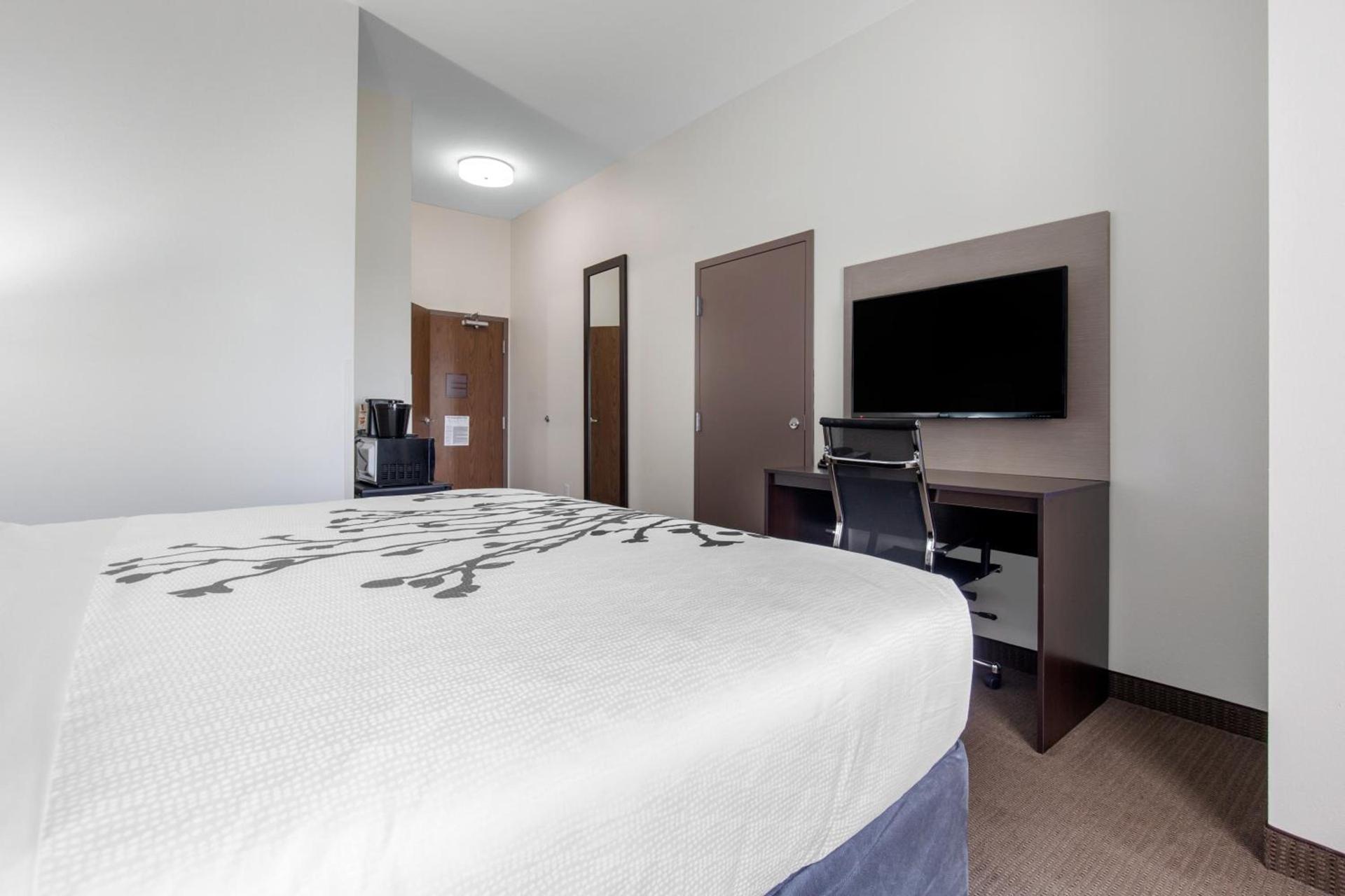 Sleep Inn & Suites South Jacksonville photo 9