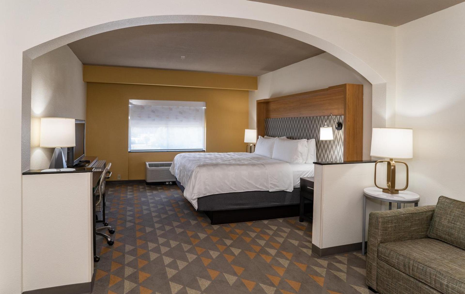 Holiday Inn Hotel & Suites Beaufort at Highway 21 by IHG photo 17