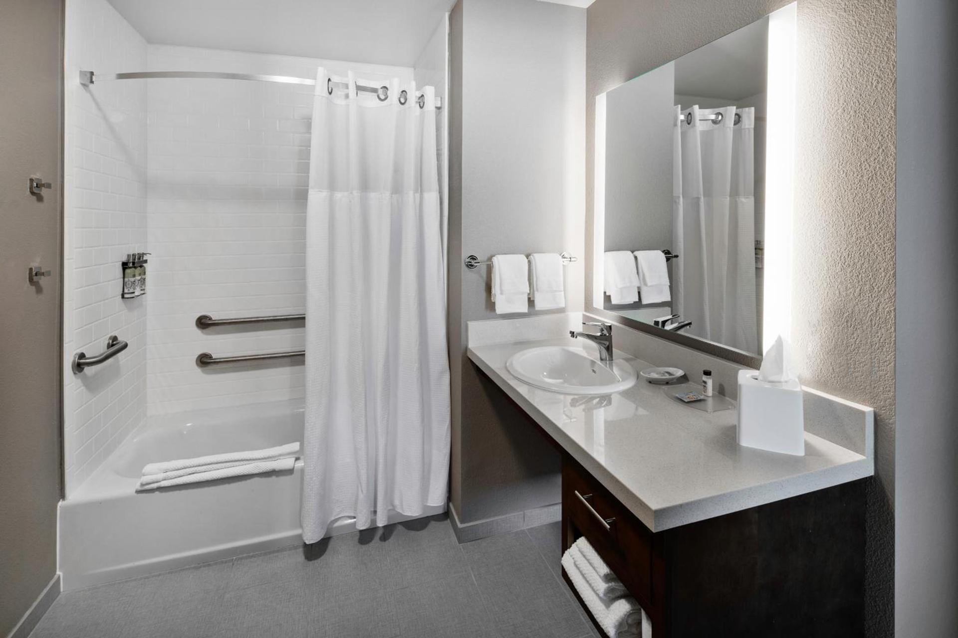 Staybridge Suites Irvine - John Wayne Airport by IHG photo 61