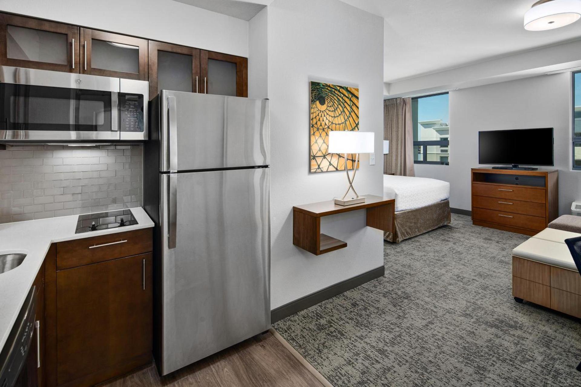 Staybridge Suites Irvine - John Wayne Airport by IHG photo 55