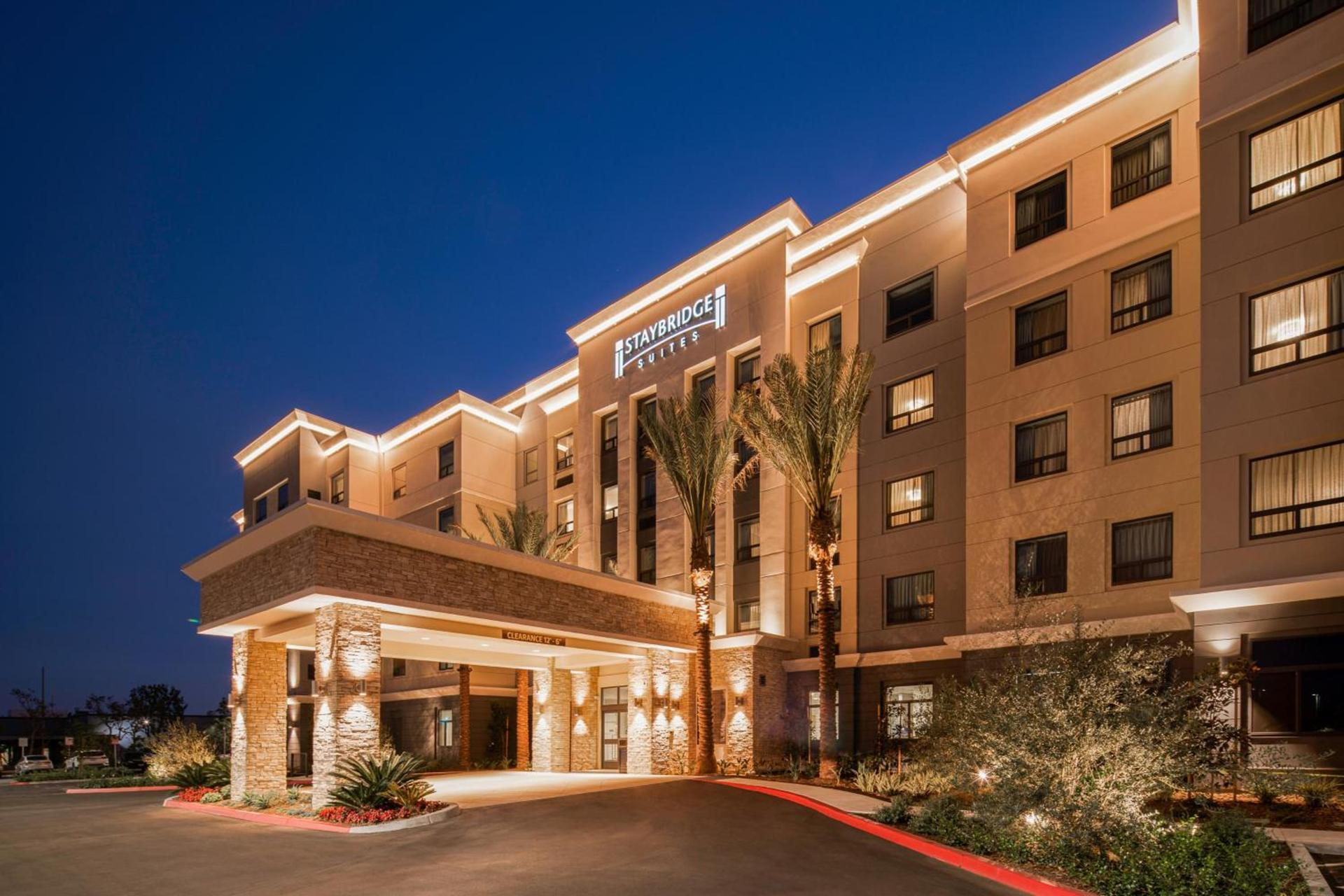 Staybridge Suites Irvine - John Wayne Airport by IHG — hotel in Irvine