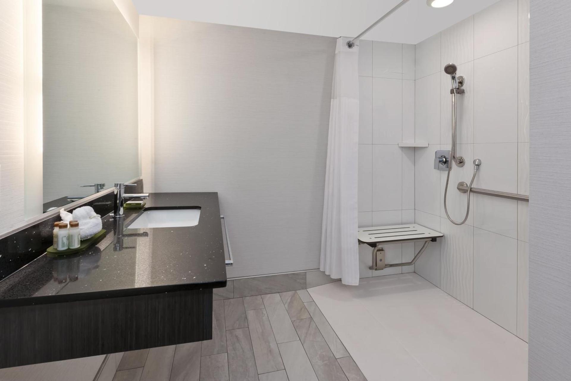 Hotel Indigo Rochester - Mayo Clinic Area by IHG photo 15