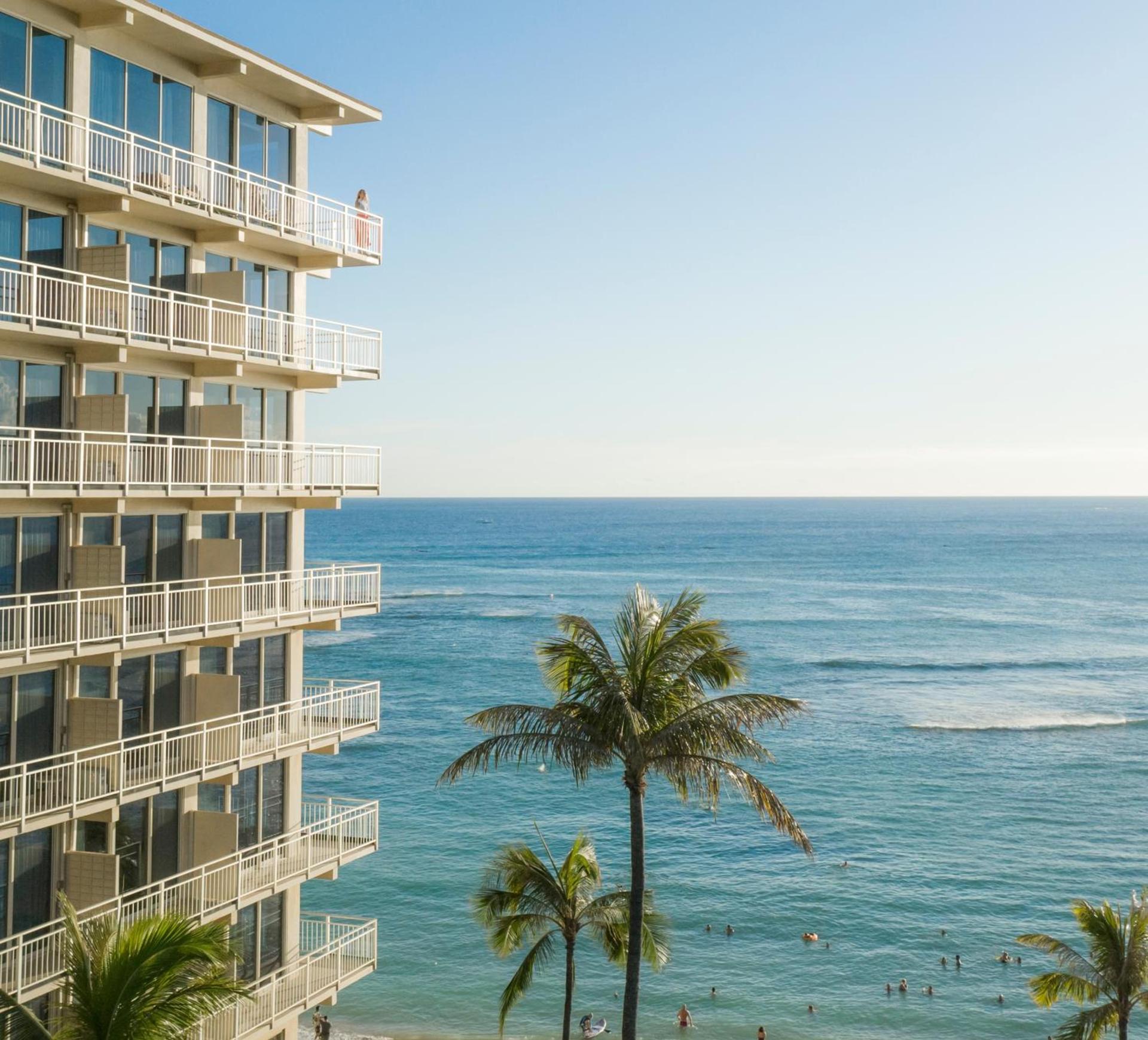 Kaimana Beach Hotel — hotel in Honolulu, HI