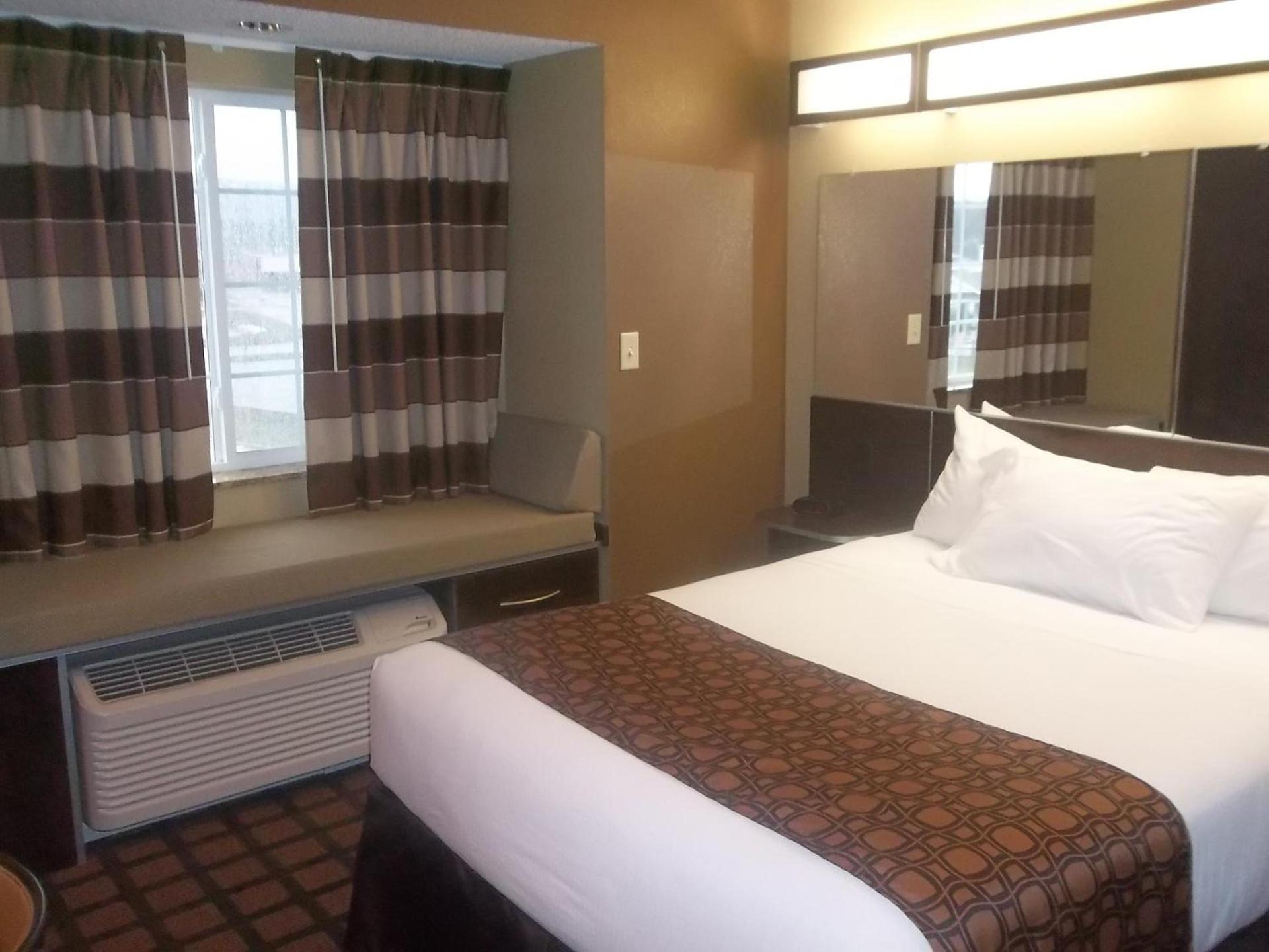 Microtel Inn & Suites-Sayre, PA photo 5