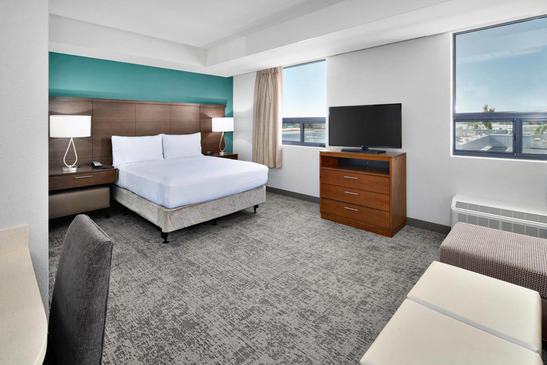 Staybridge Suites Irvine - John Wayne Airport by IHG photo 41