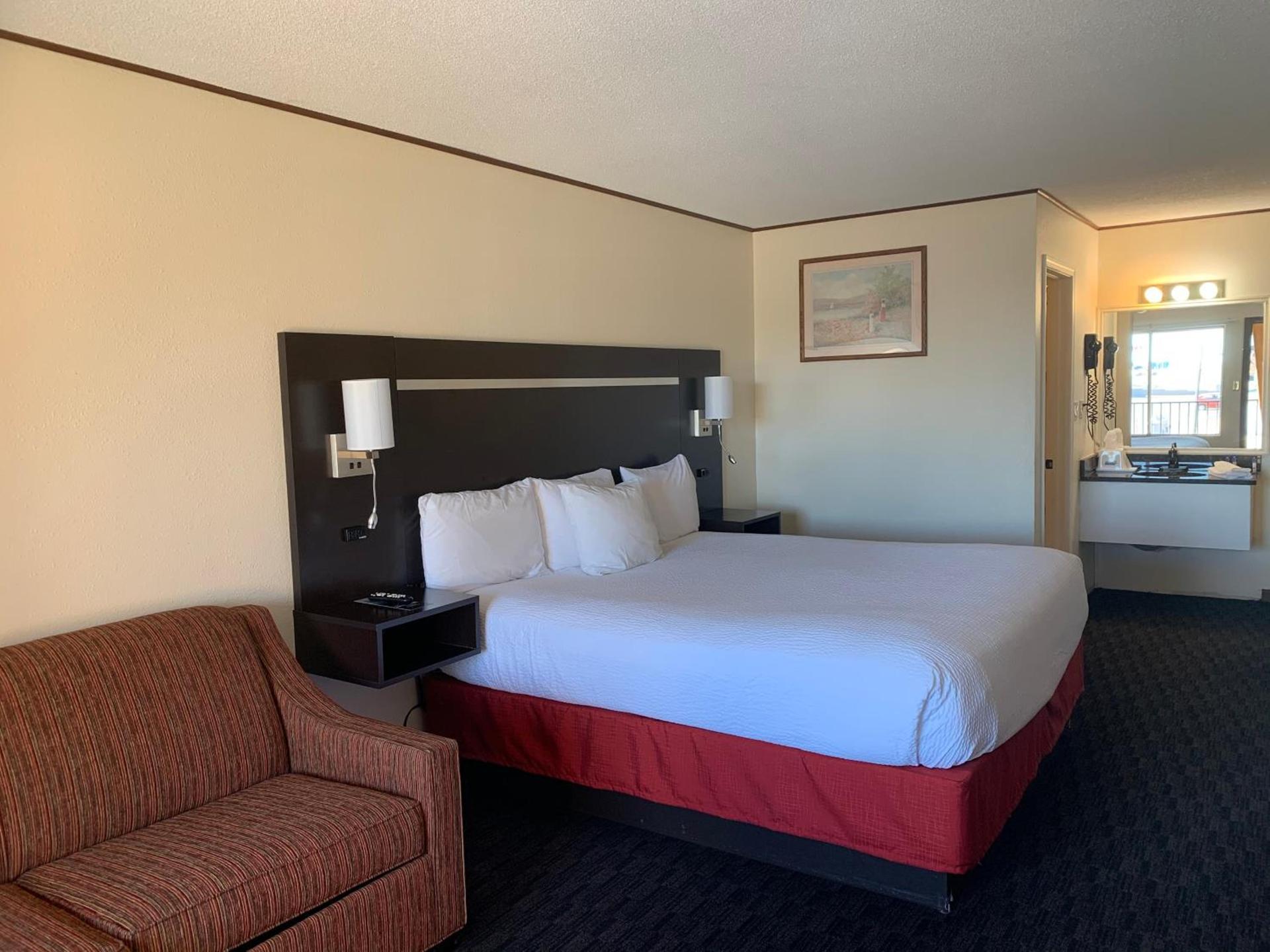 Americas Best Value Inn Wall photo 79