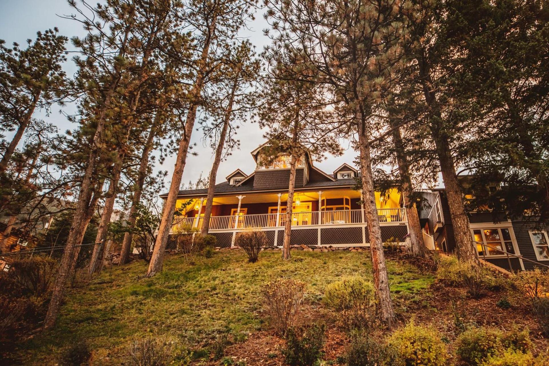 The Outlook Lodge photo 1