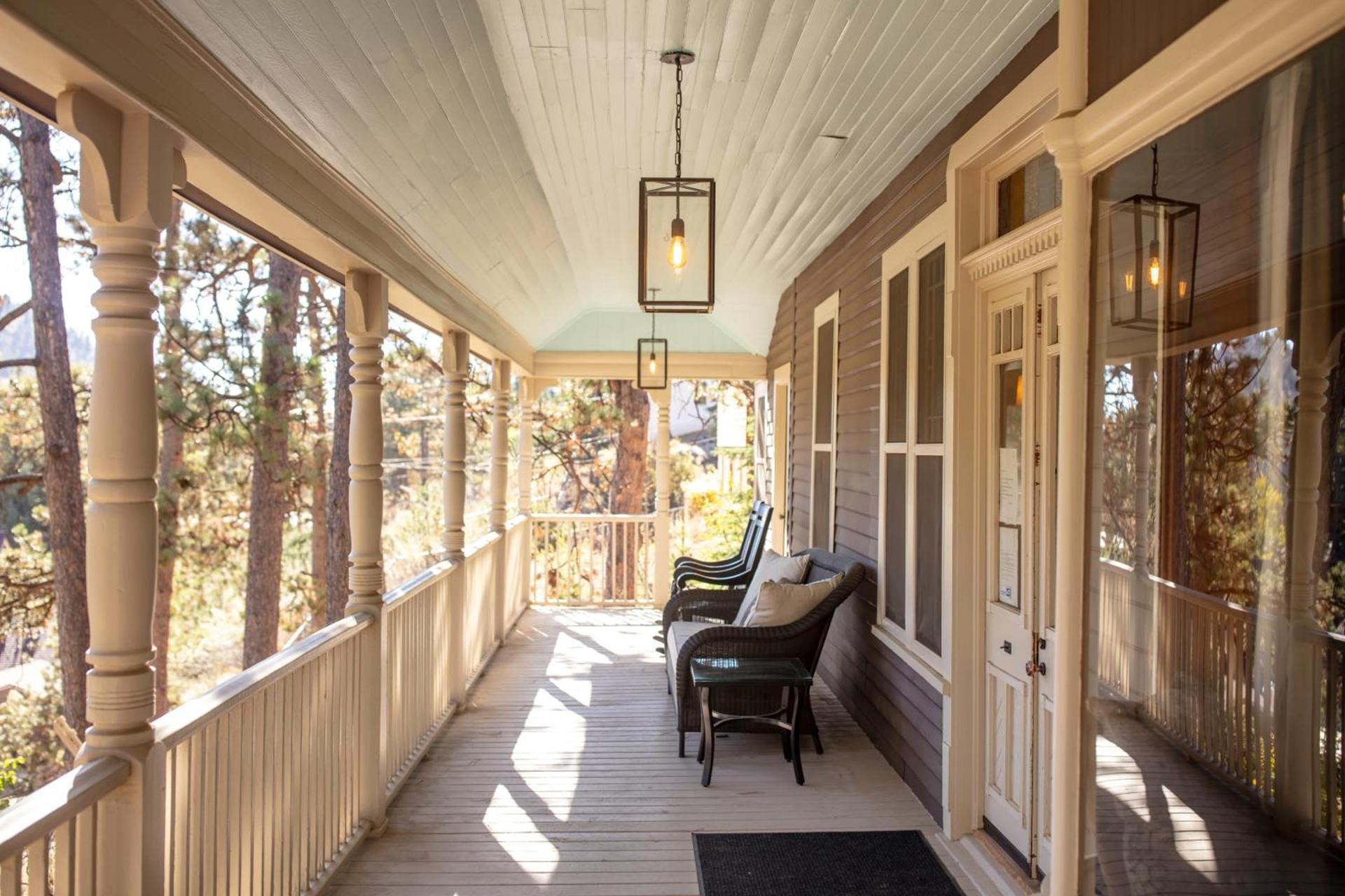 The Outlook Lodge photo 42