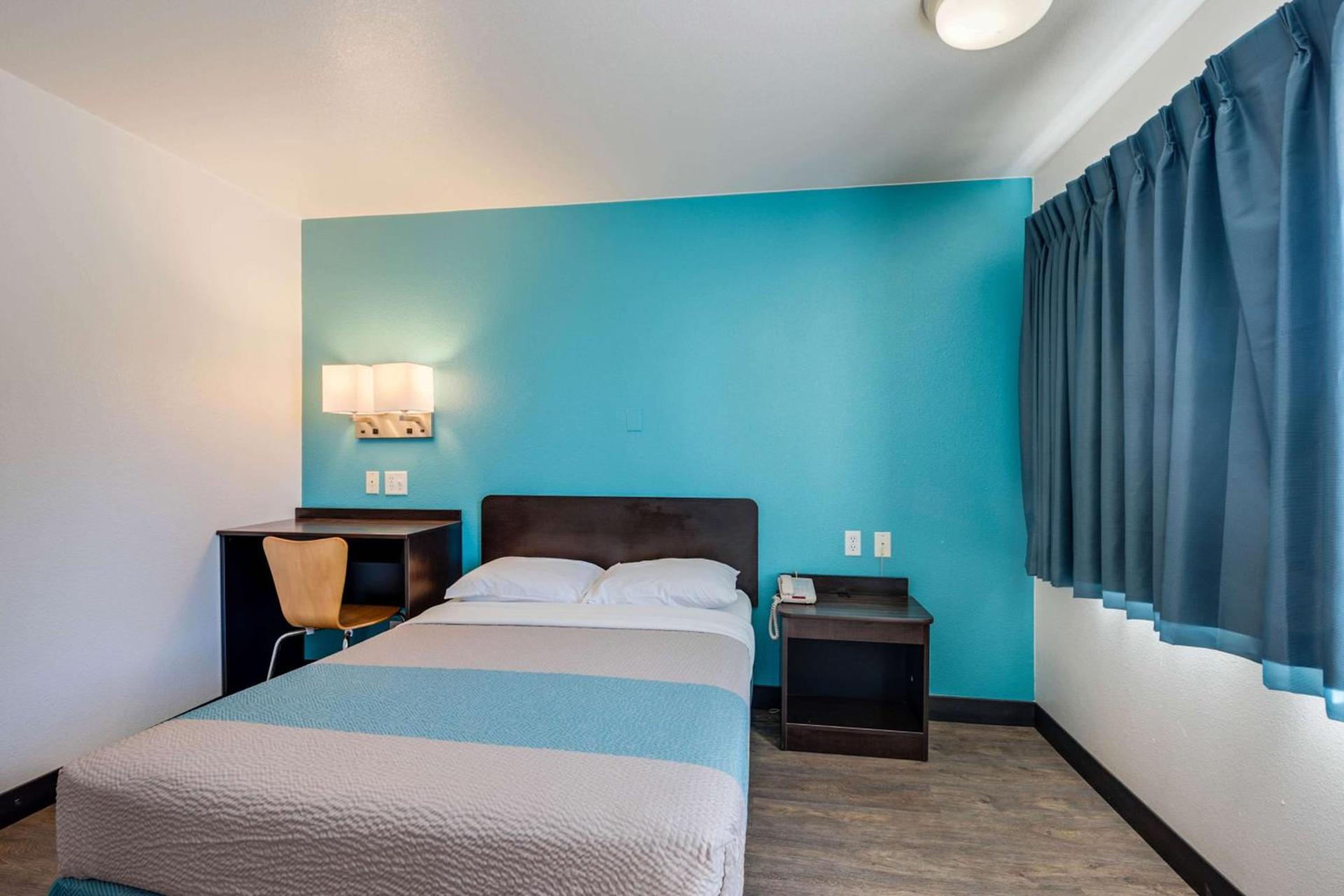 Park Inn by Radisson, Winnemucca photo 10