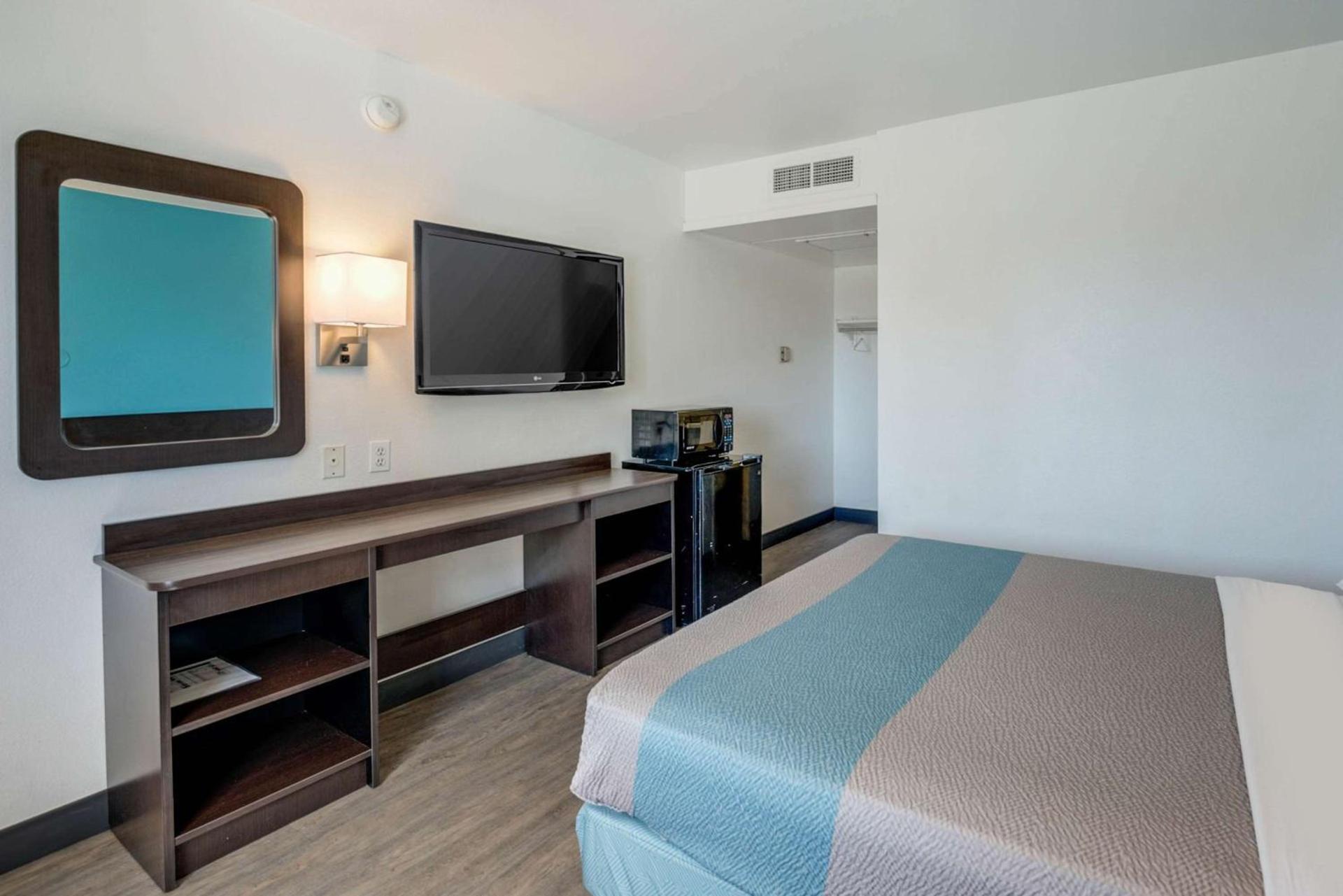 Park Inn by Radisson, Winnemucca photo 15