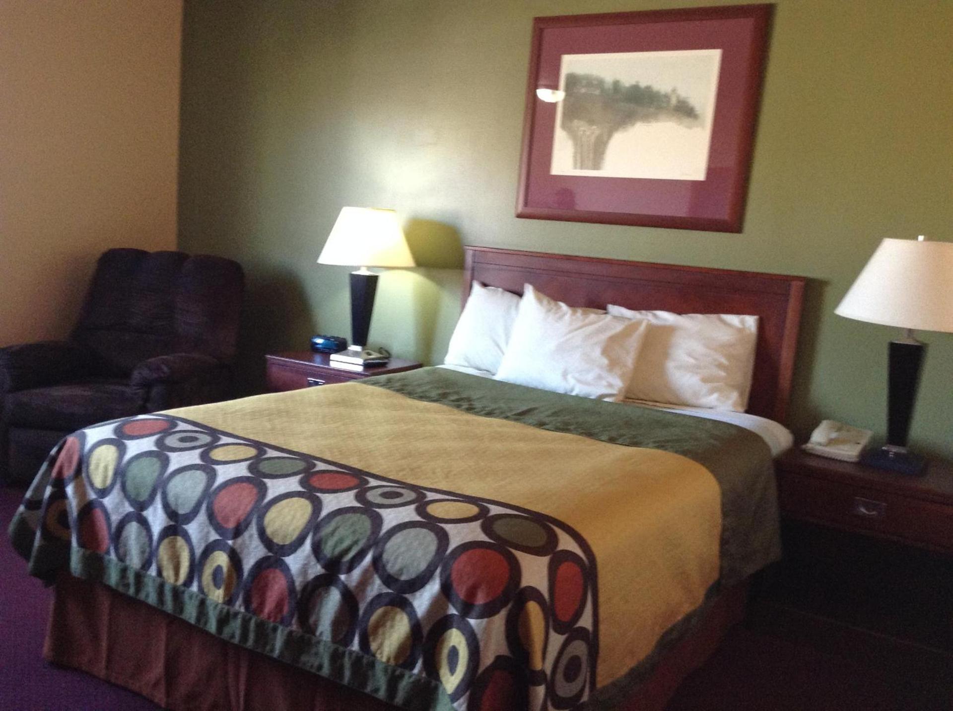 Heartland Hotel & Suites photo 30