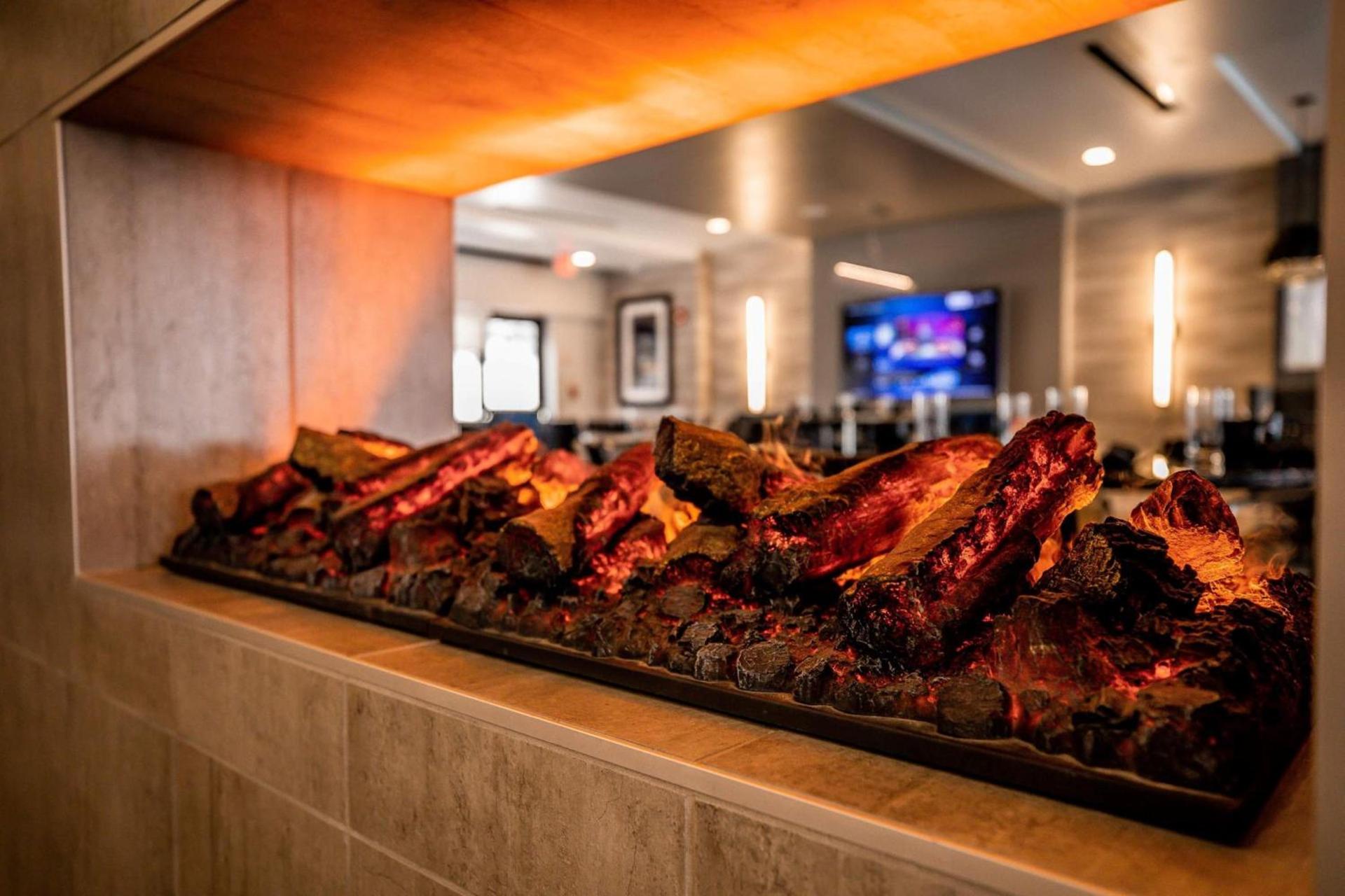 Hotel Indigo Harrisburg - Hershey by IHG photo 27