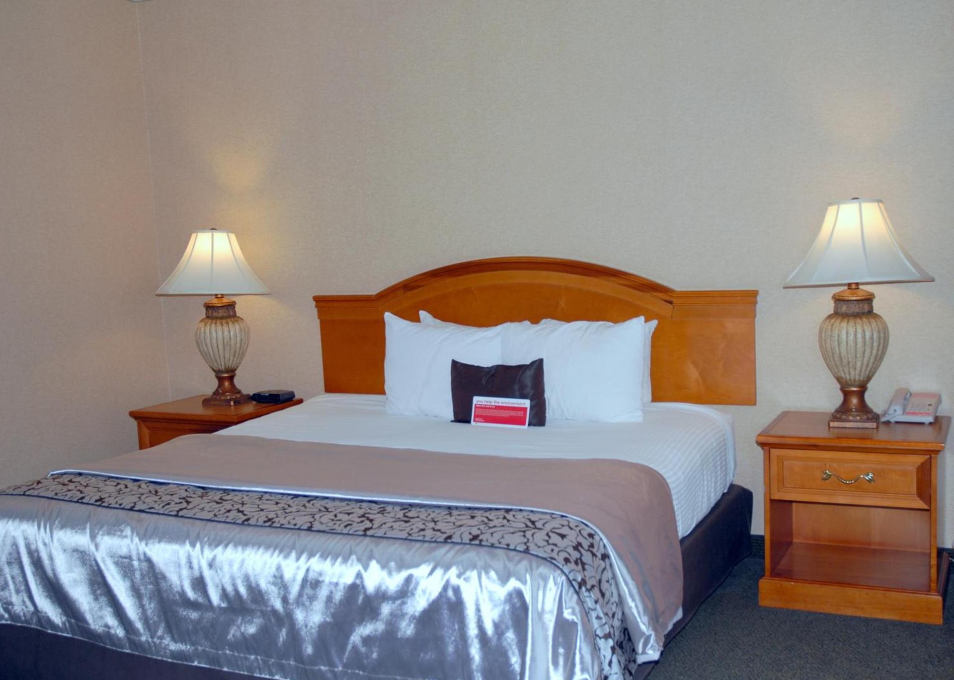 Ramada by Wyndham Olympia photo 33