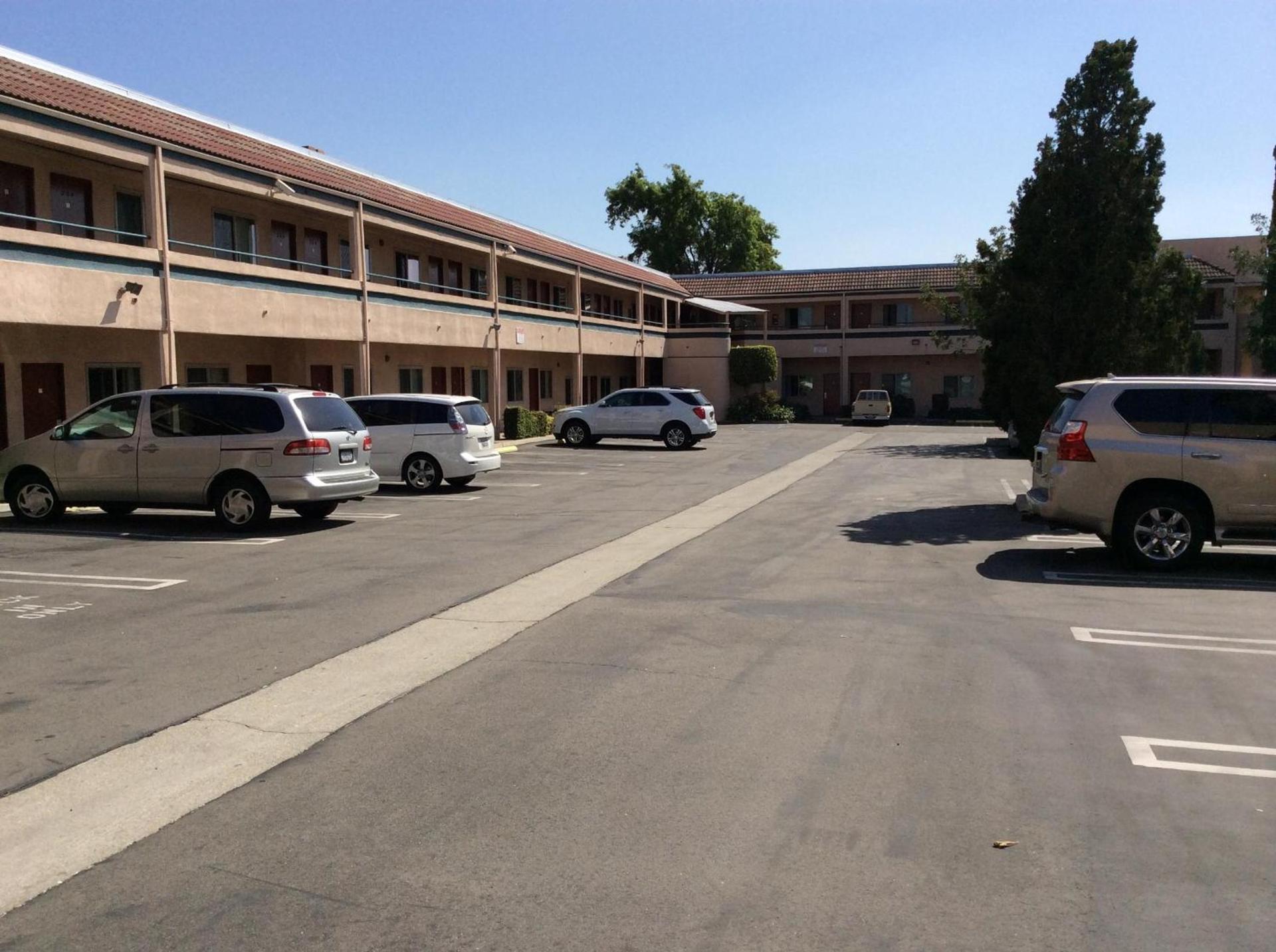New Century Inn photo 12