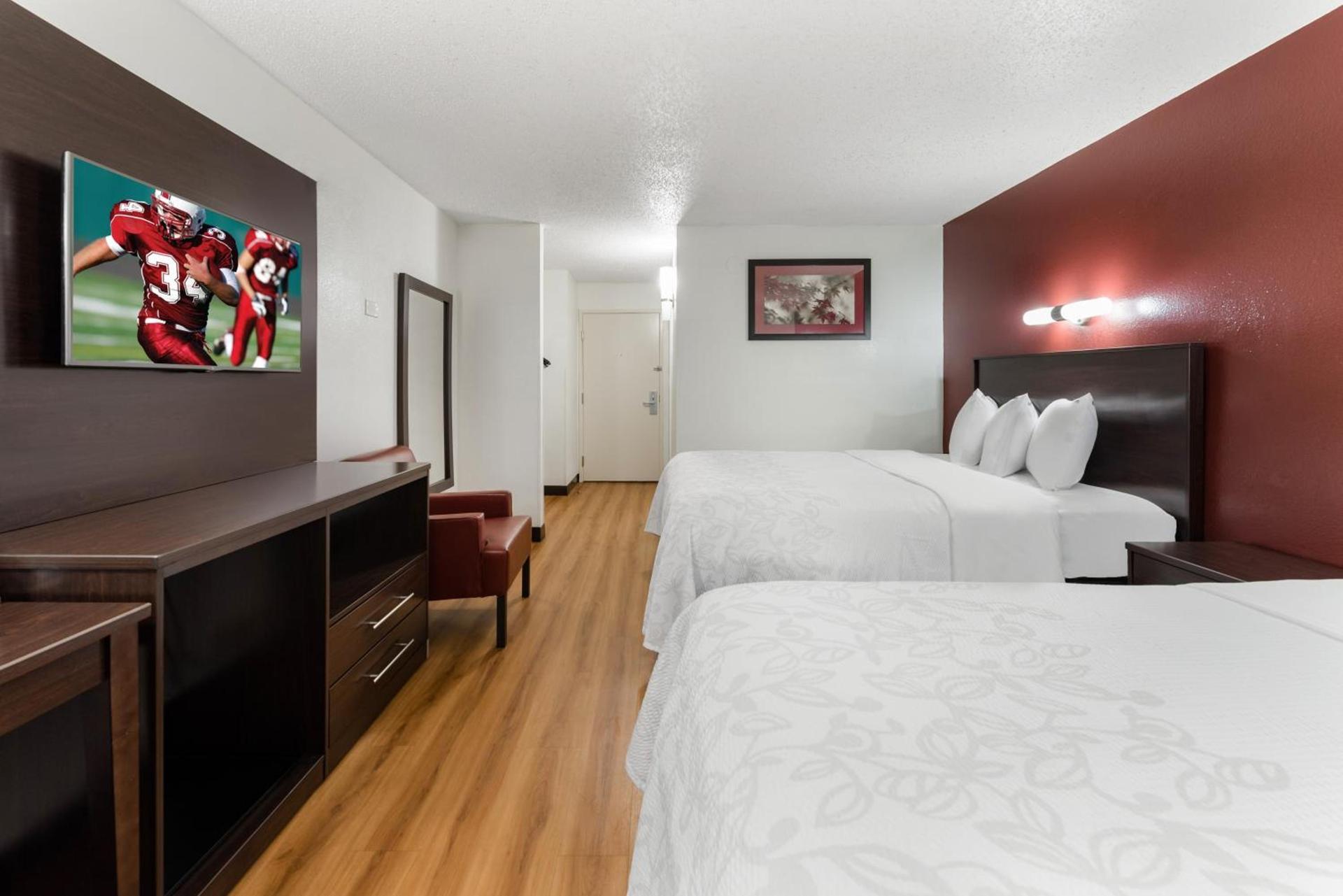 Red Roof Inn PLUS+ Columbus - Worthington photo 29