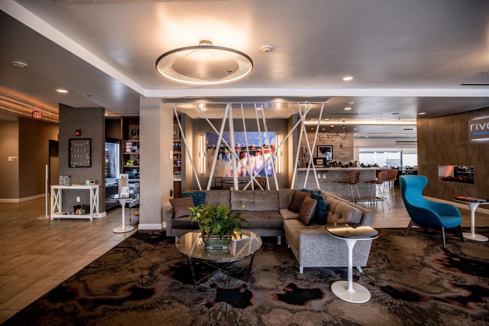 Hotel Indigo Harrisburg - Hershey by IHG photo 3