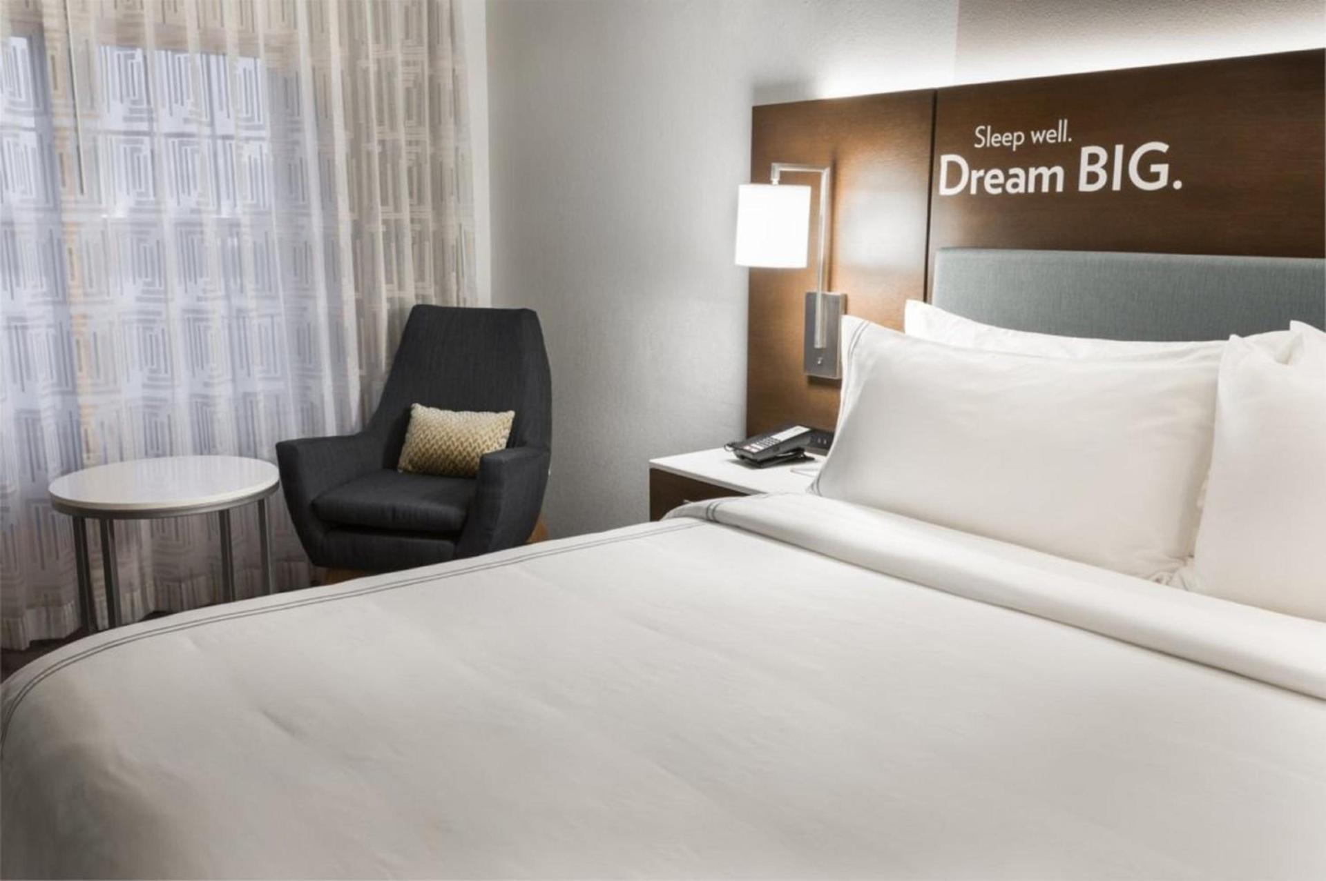 EVEN Hotel Chicago - Tinley Park - Convention Center by IHG photo 6