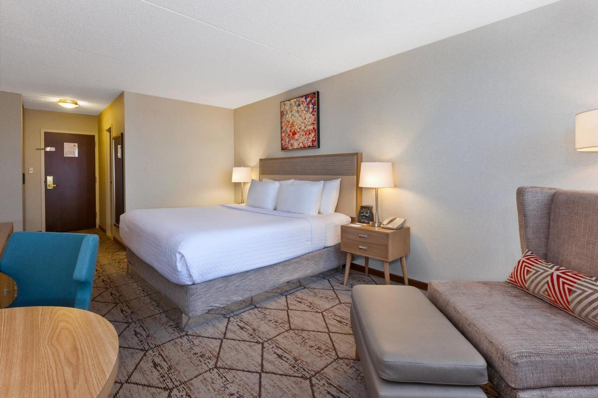 Crowne Plaza Columbus North - Worthington by IHG photo 50