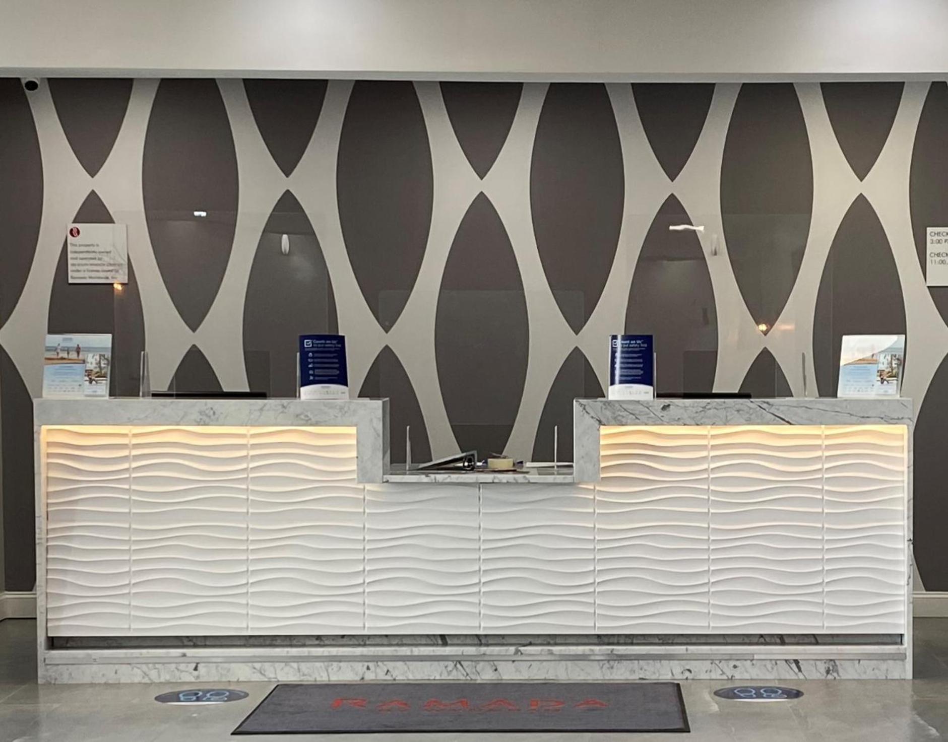 Ramada by Wyndham Hartford North - Bradley Airport photo 55