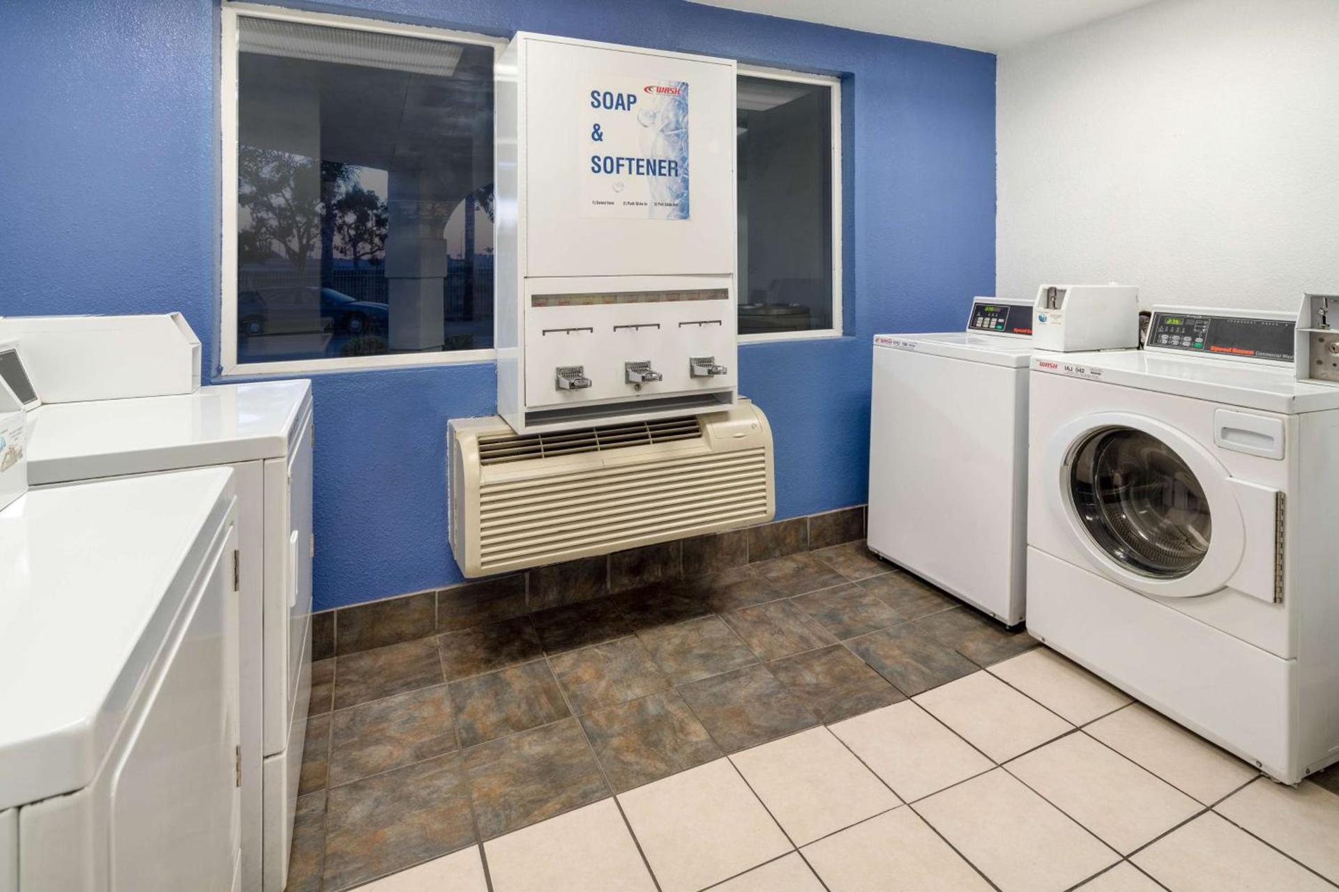 Motel 6-Ventura, CA - South photo 9