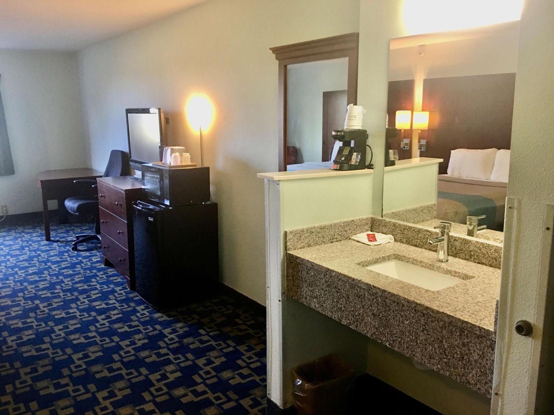 SureStay Hotel by Best Western Weimar photo 14