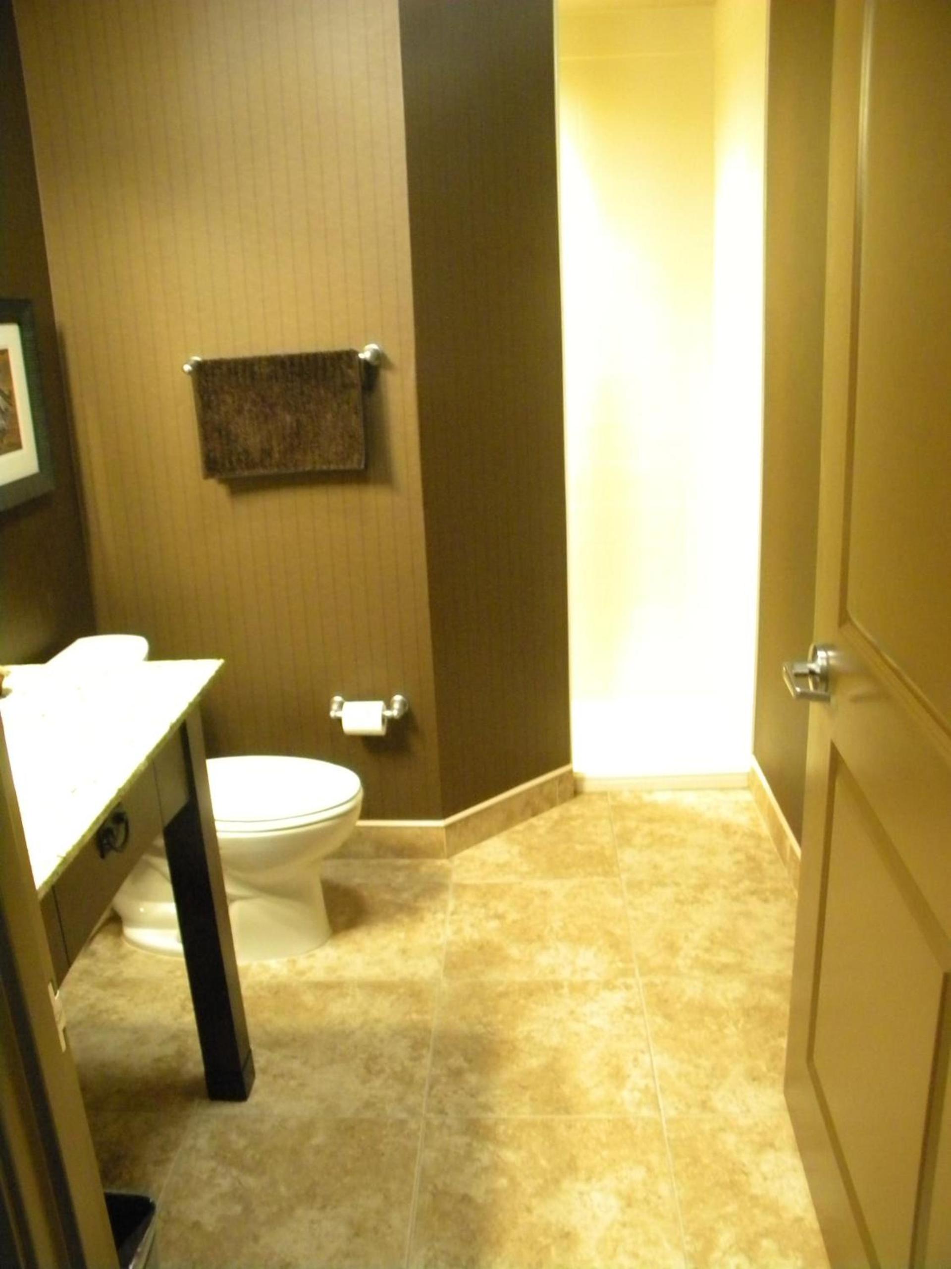 Teddy's Residential Suites Watford City photo 32