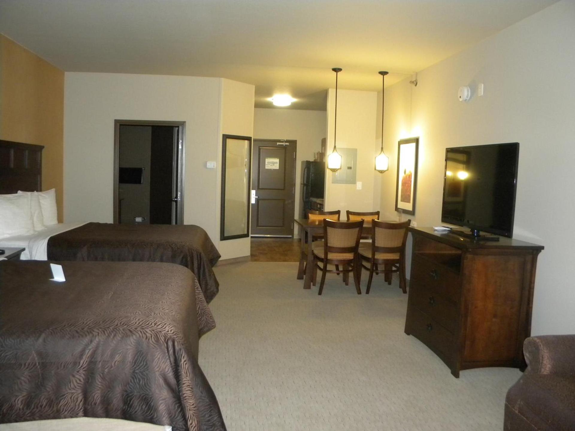 Teddy's Residential Suites Watford City photo 49