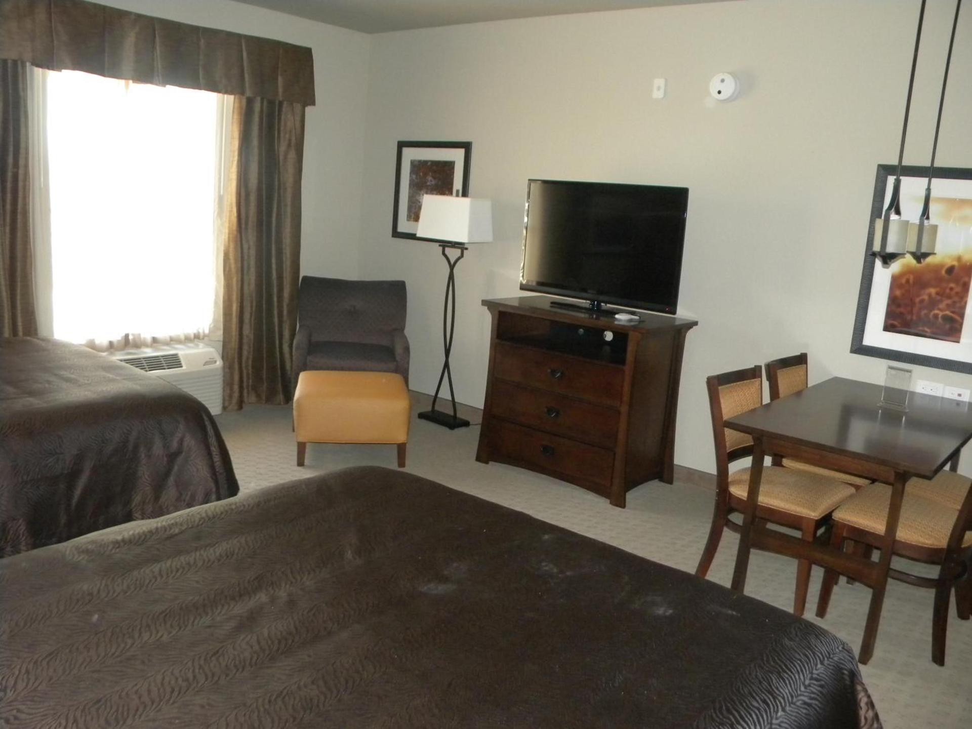 Teddy's Residential Suites Watford City photo 61