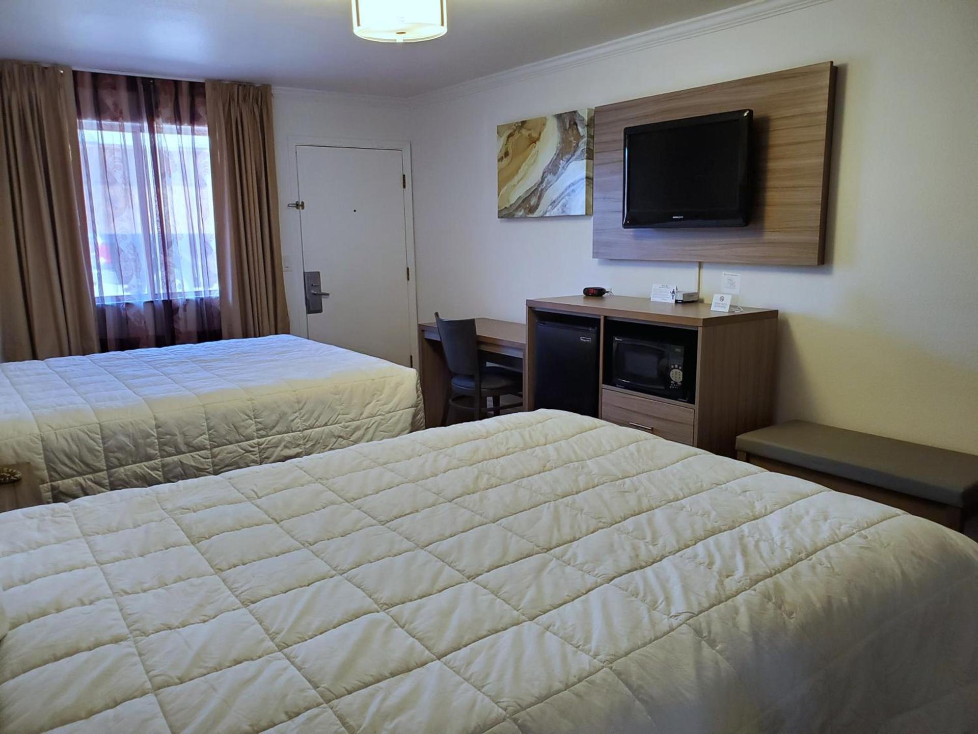 Exchange Club Motel photo 24