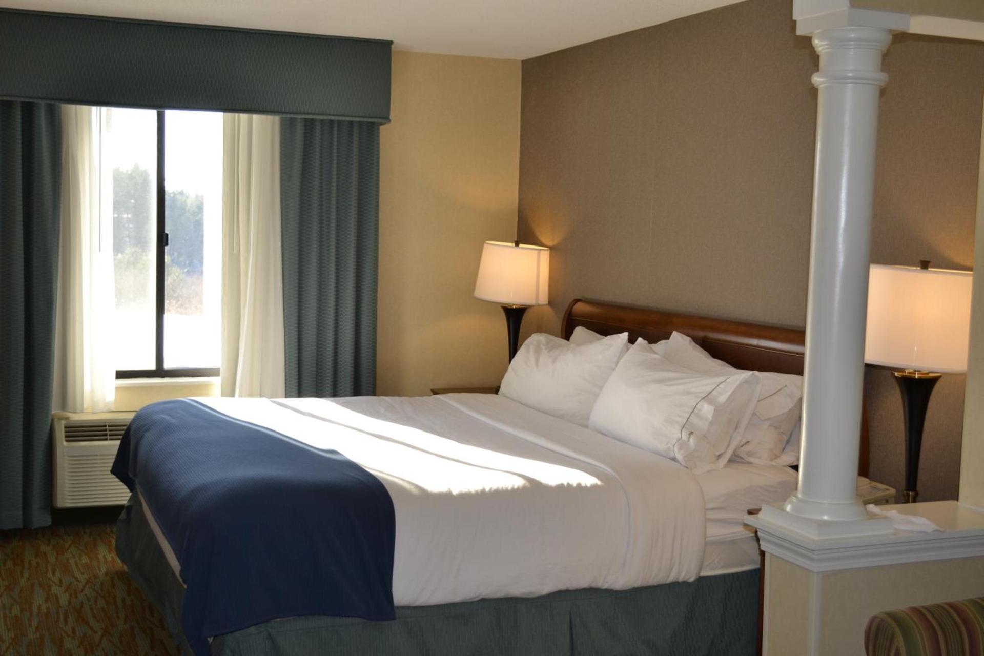 Holiday Inn Express Biddeford by IHG photo 5