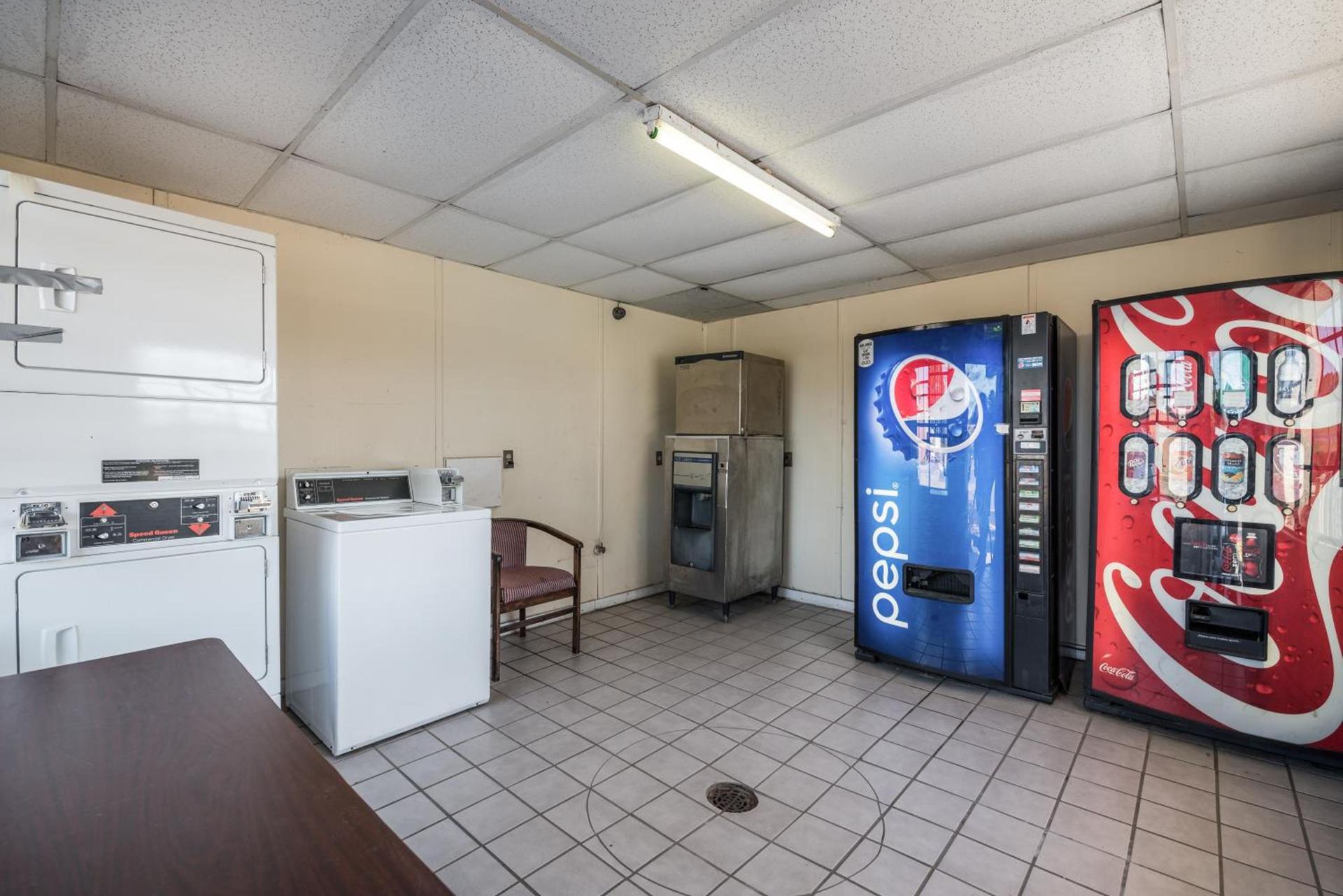 Americas Best Value Inn Arkadelphia photo 12