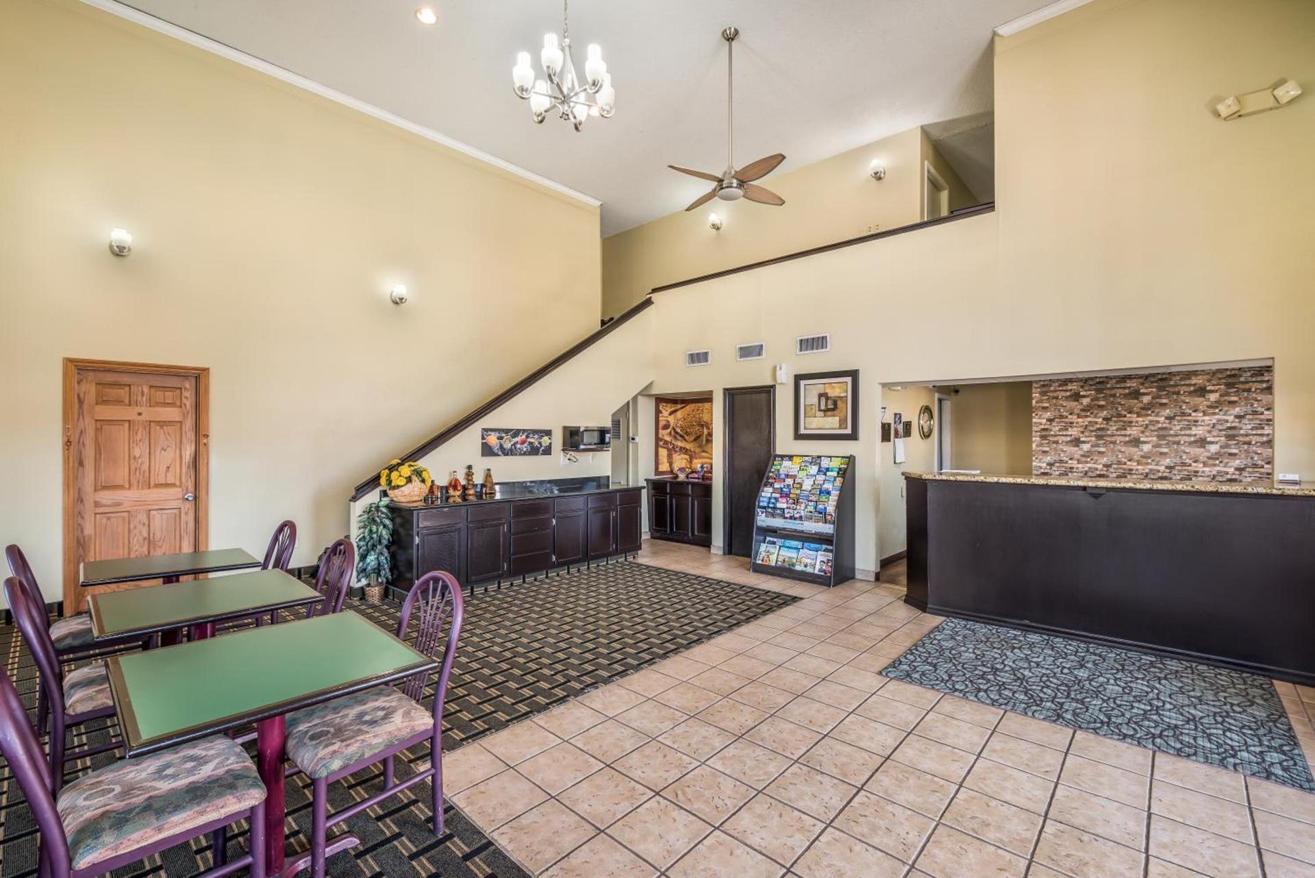 Americas Best Value Inn Arkadelphia photo 5